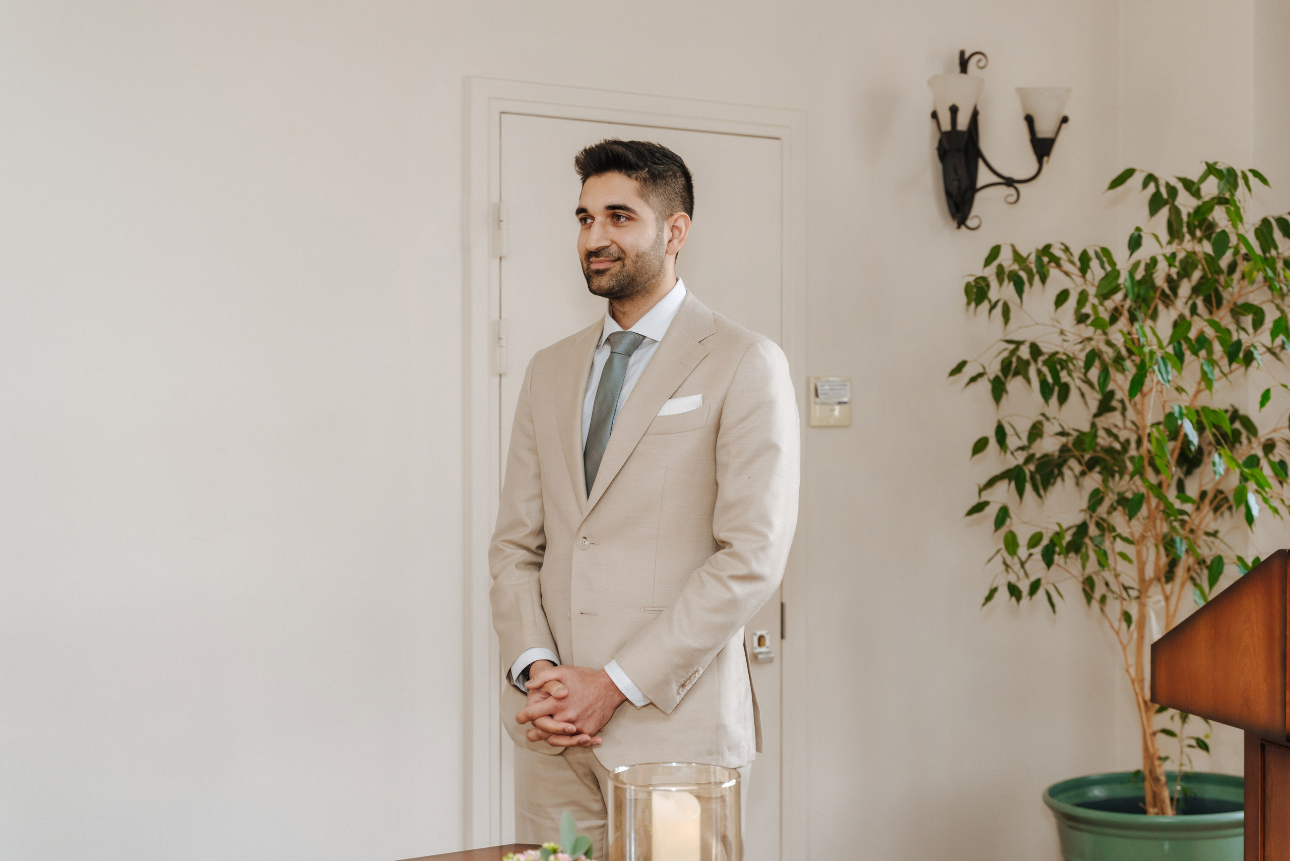 St Albans Register Office, St Albans Register Office wedding , St Albans, wedding in St Albans, civil ceremony in St Albans Register Office, small wedding, photographer for small wedding in St Albans Register Office