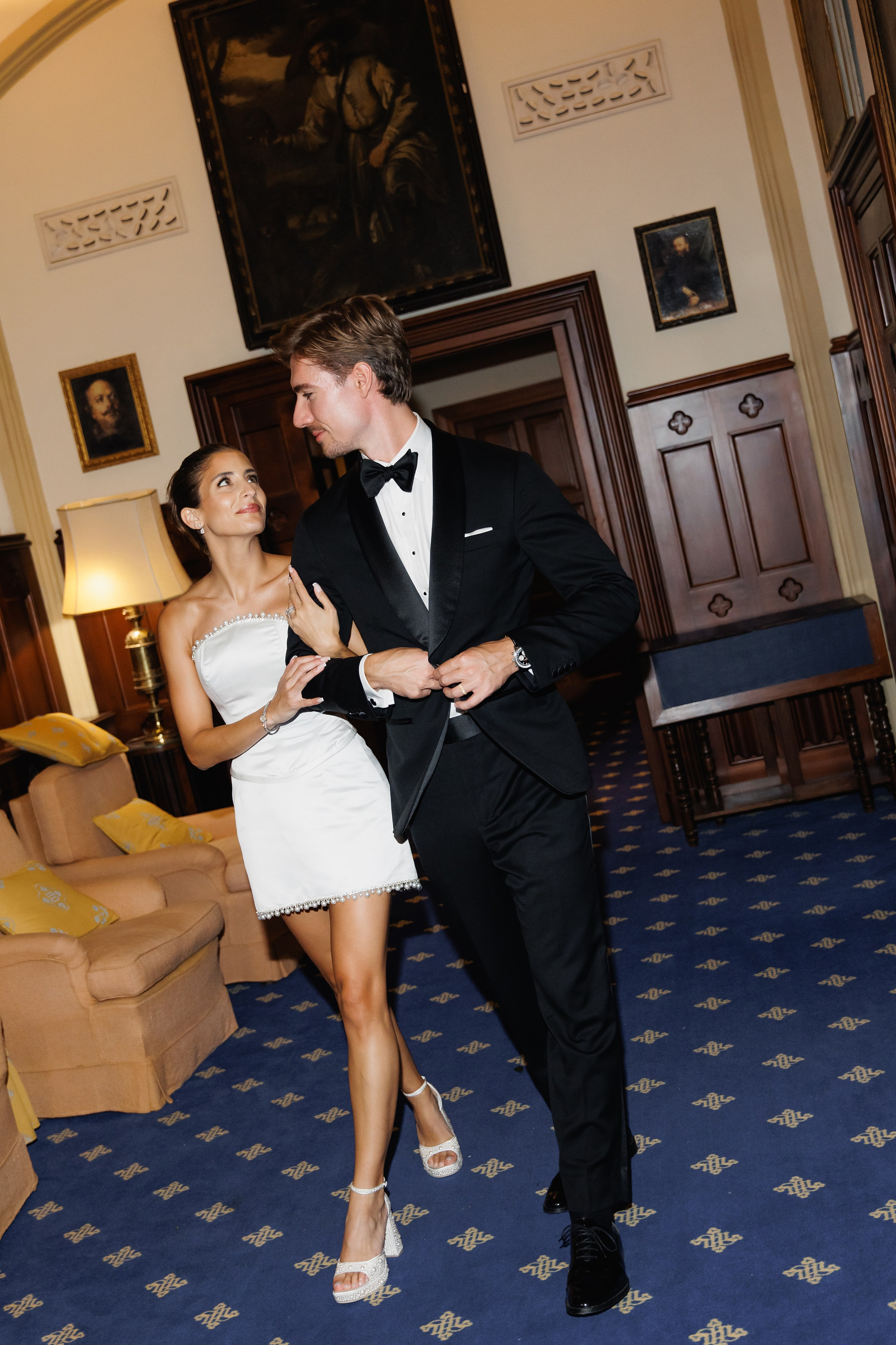 Wedding Photographer Lake Maggiore Como Italy. Wedding Photographer Rome Tuscany Como Sicily Puglia Amalfy Italy- Oksana Savenchuk