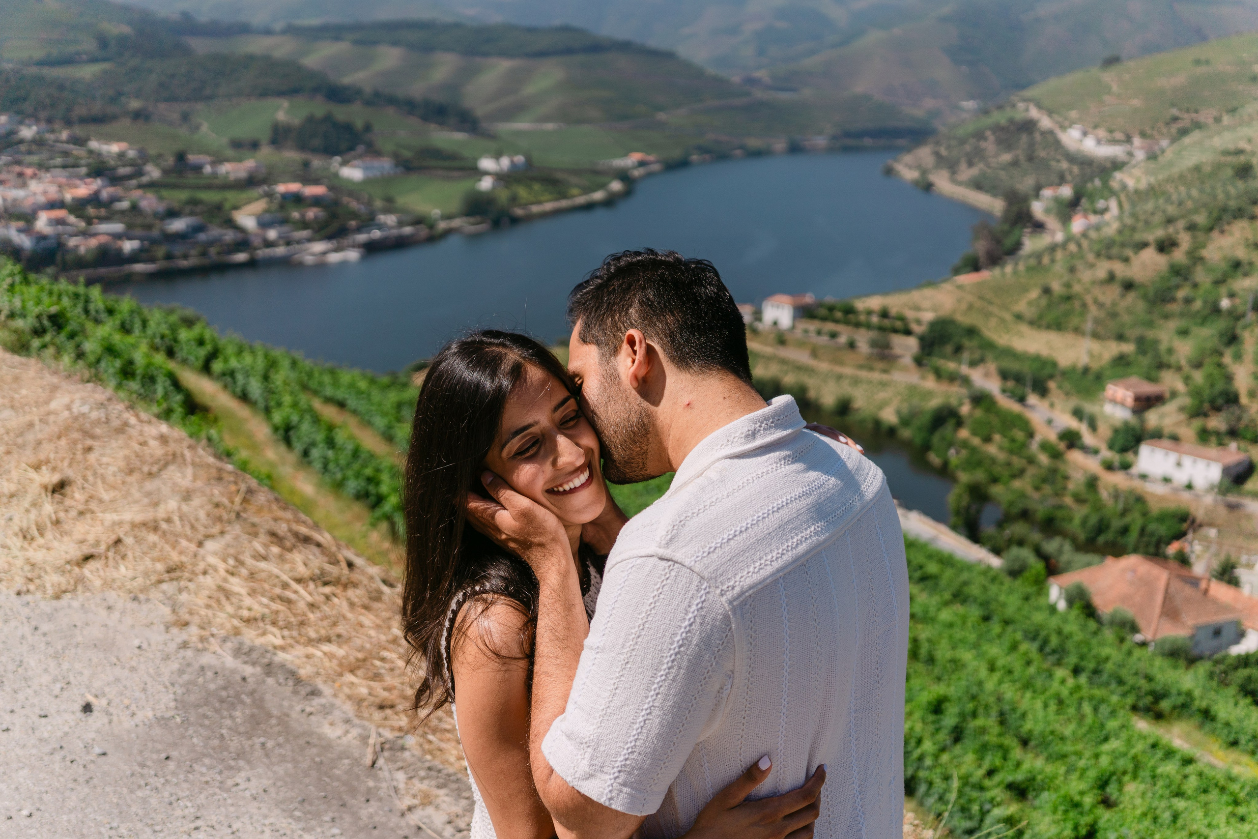 Proposal Nish. Fotógrafo de casamentos e ensaios para casais em Porto