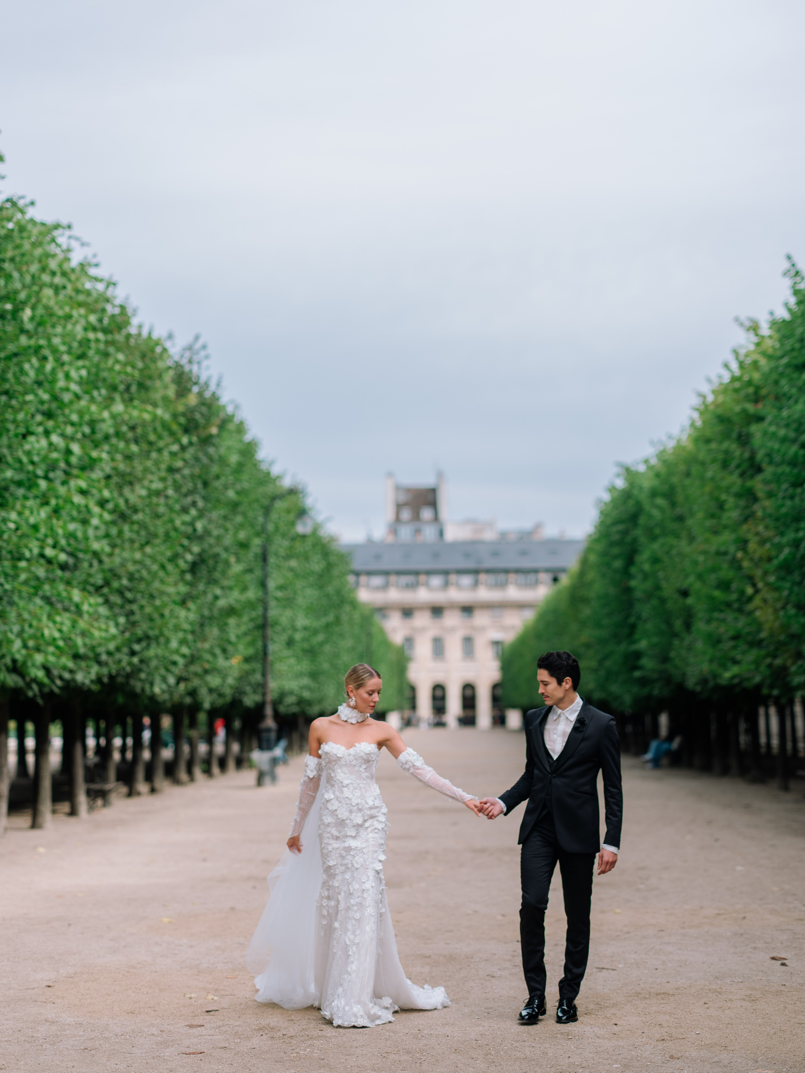 Paris Elopement Photography | Romantic Wedding Photos in Paris