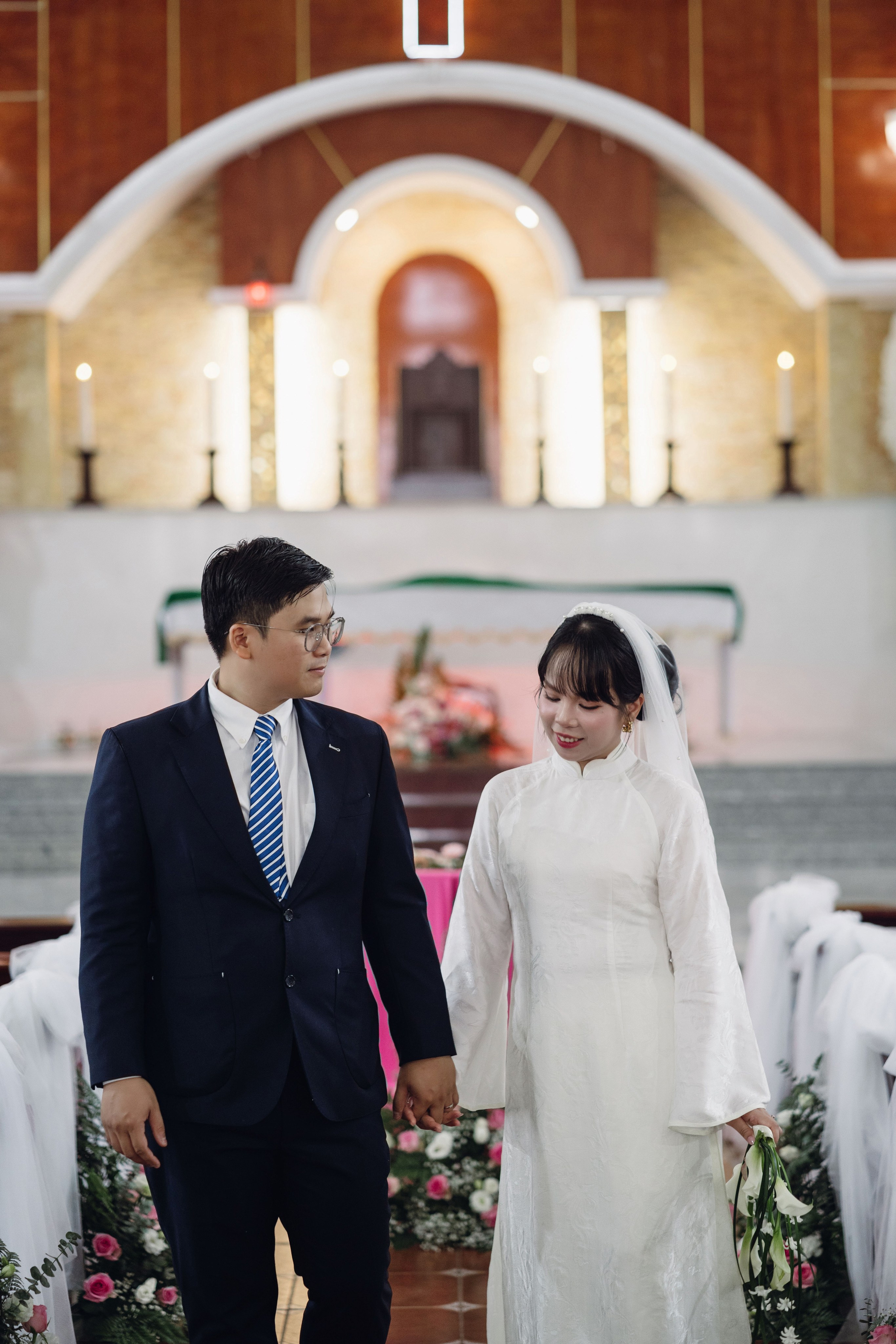 Khoa + Vi | Photojournalism. BenColor Studio