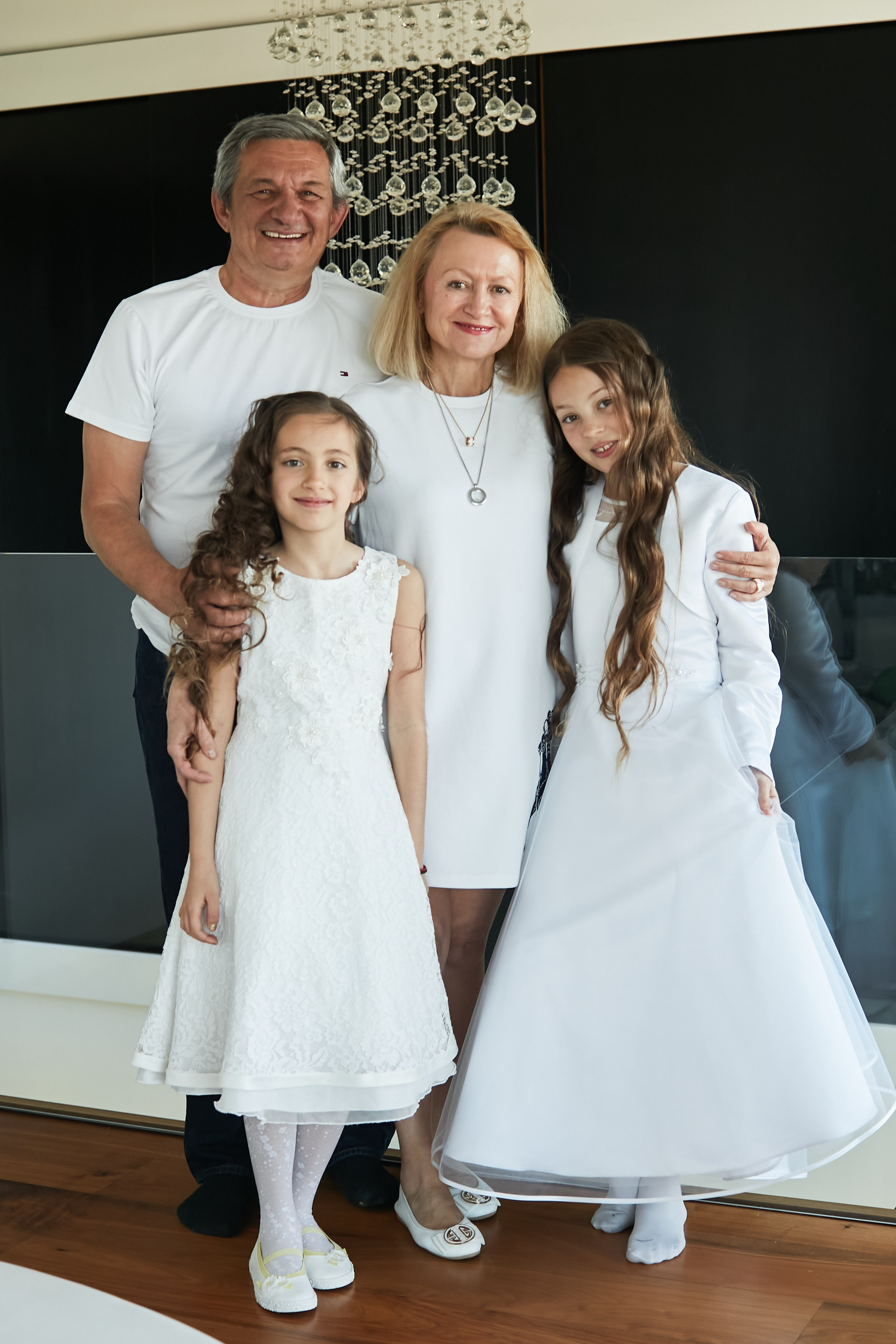 Communion day. Amazing photo session at a time convenient for you. Y