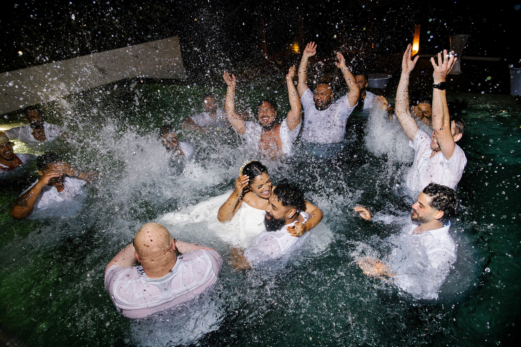 Big funny wedding with guests in paradise Bali island. Get.it.feel — Aesthetic Photography and Videography