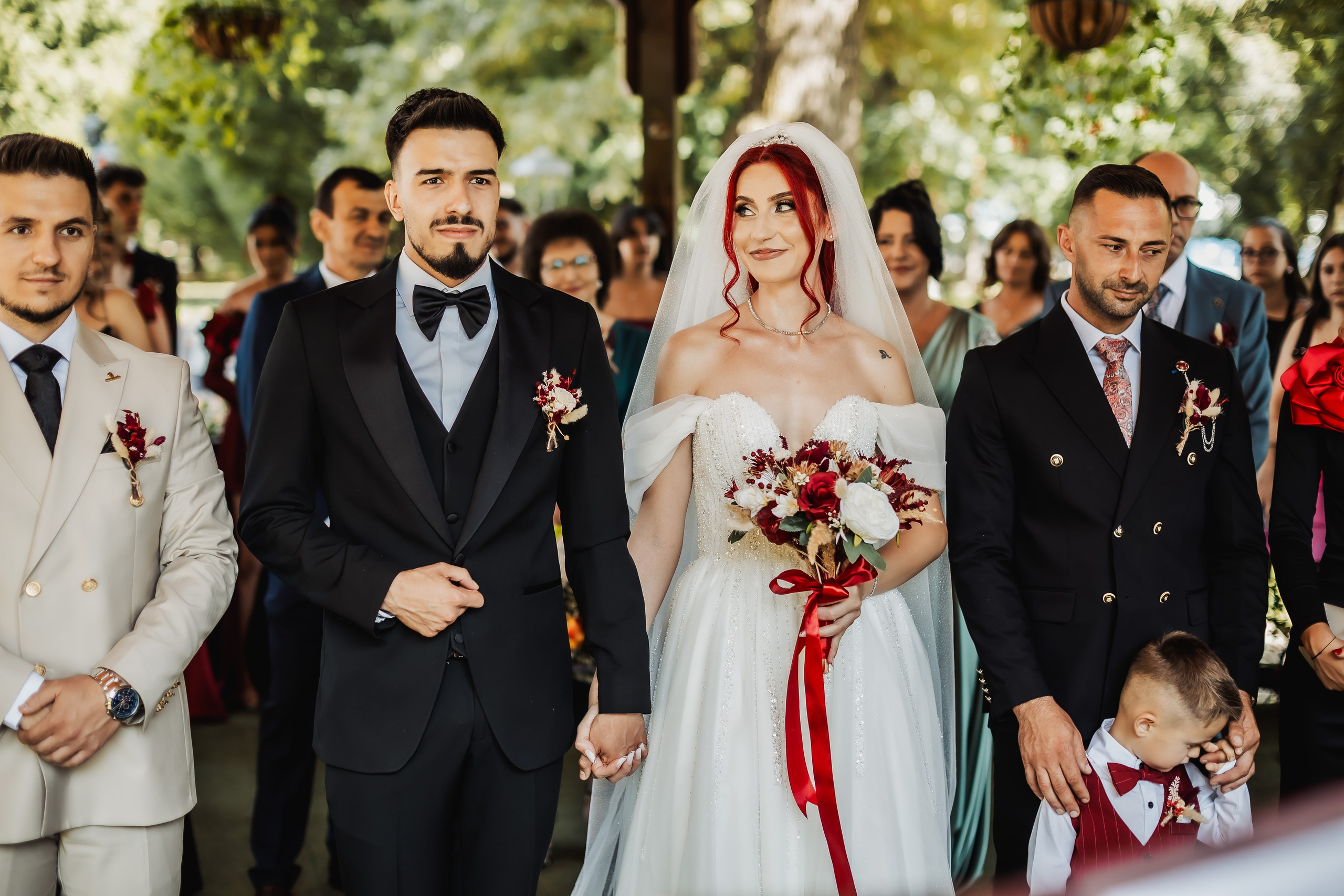 Like Bonnie & Clyde. Fotograf nuntă Bistrița | Fotograf botez & evenimente — Happy Weddings