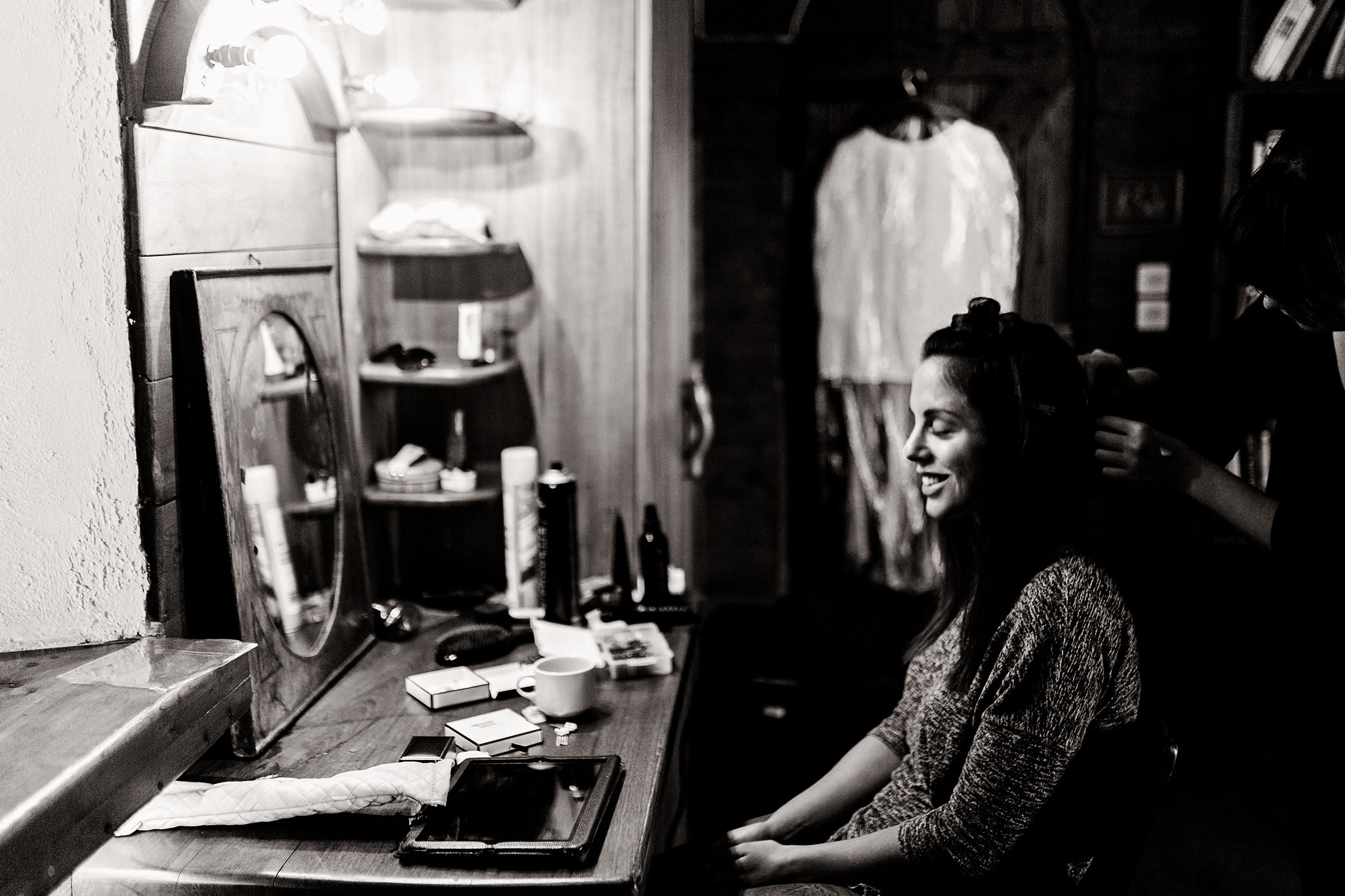 Gavin & Jessica, Evia. Denny Savon — Photographer in Santorini | Weddings, Love Stories & Flying Dress