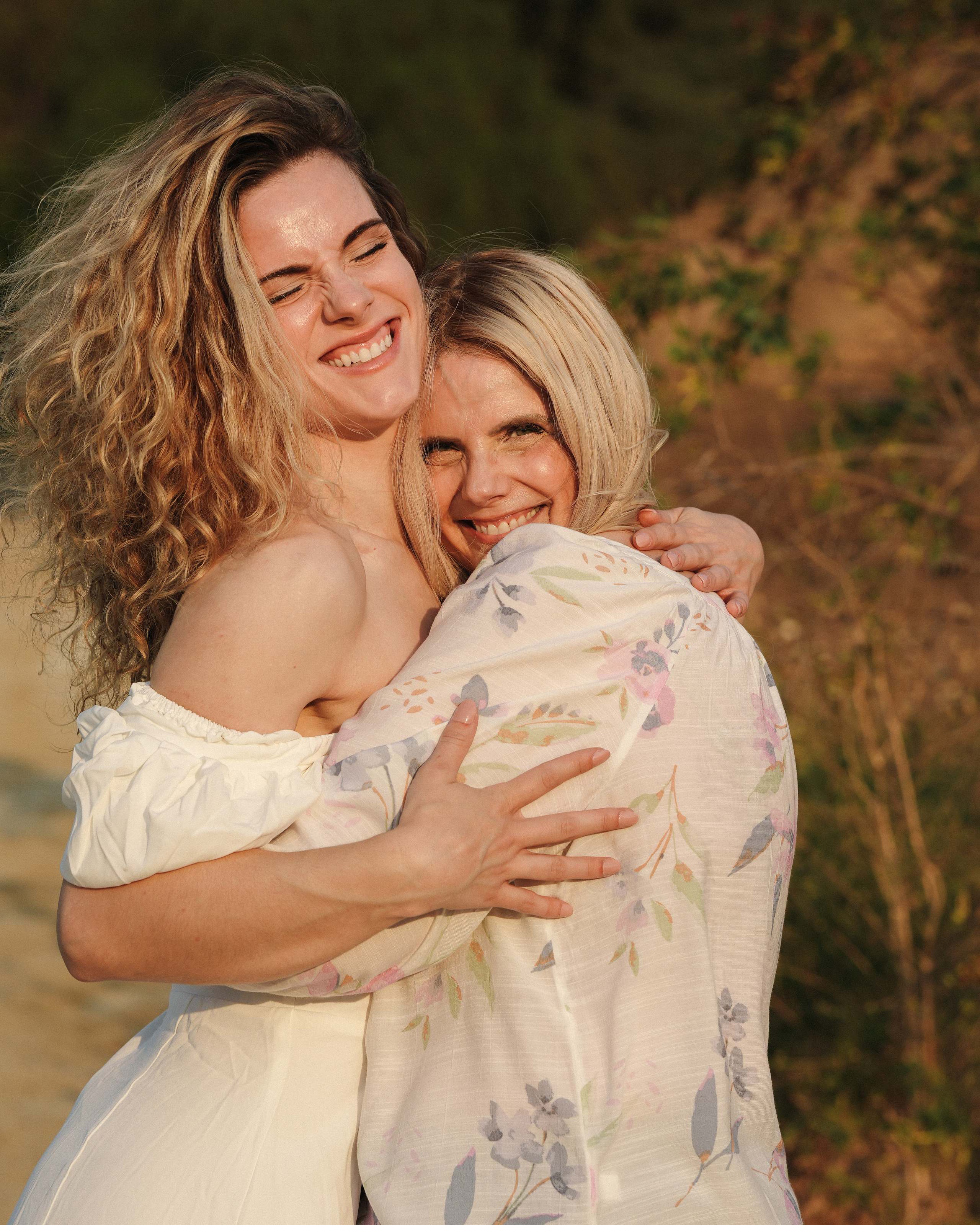 Hayley and Rachel. Zaart.photo. Photographer in TX & Cali