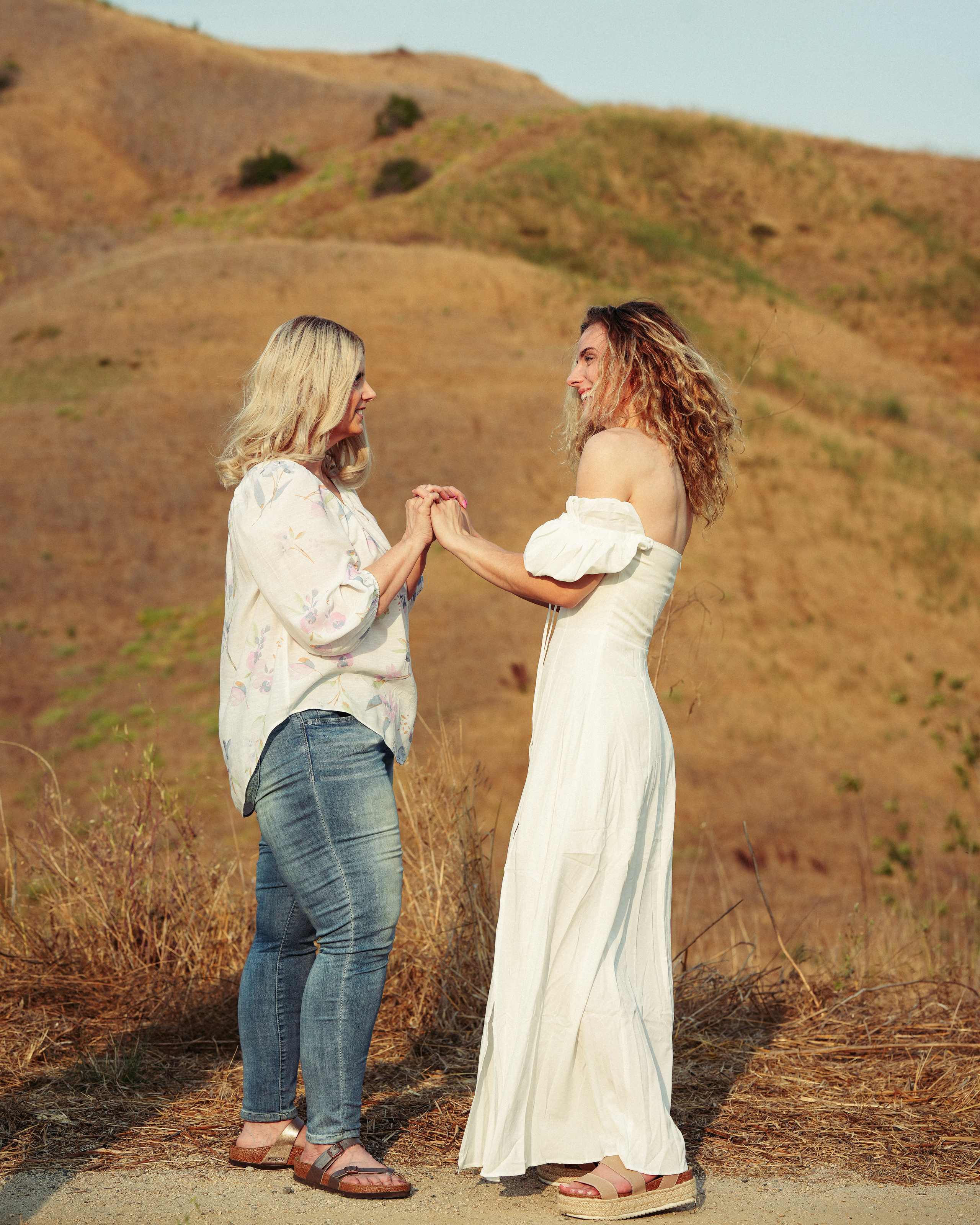 Hayley and Rachel. Zaart.photo. Photographer in TX & Cali