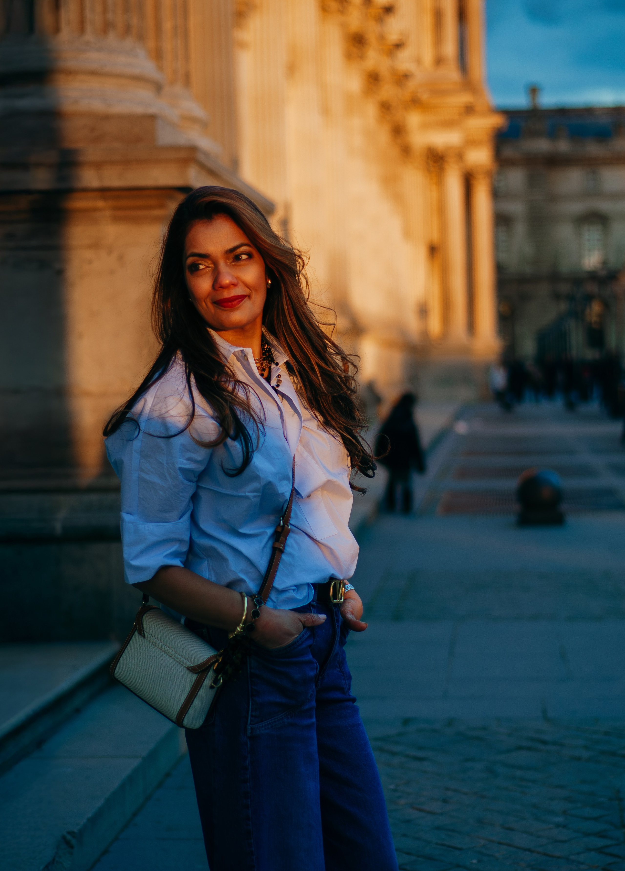 Фотосессия у Лувра. Фотограф в Париже Полина Осипова