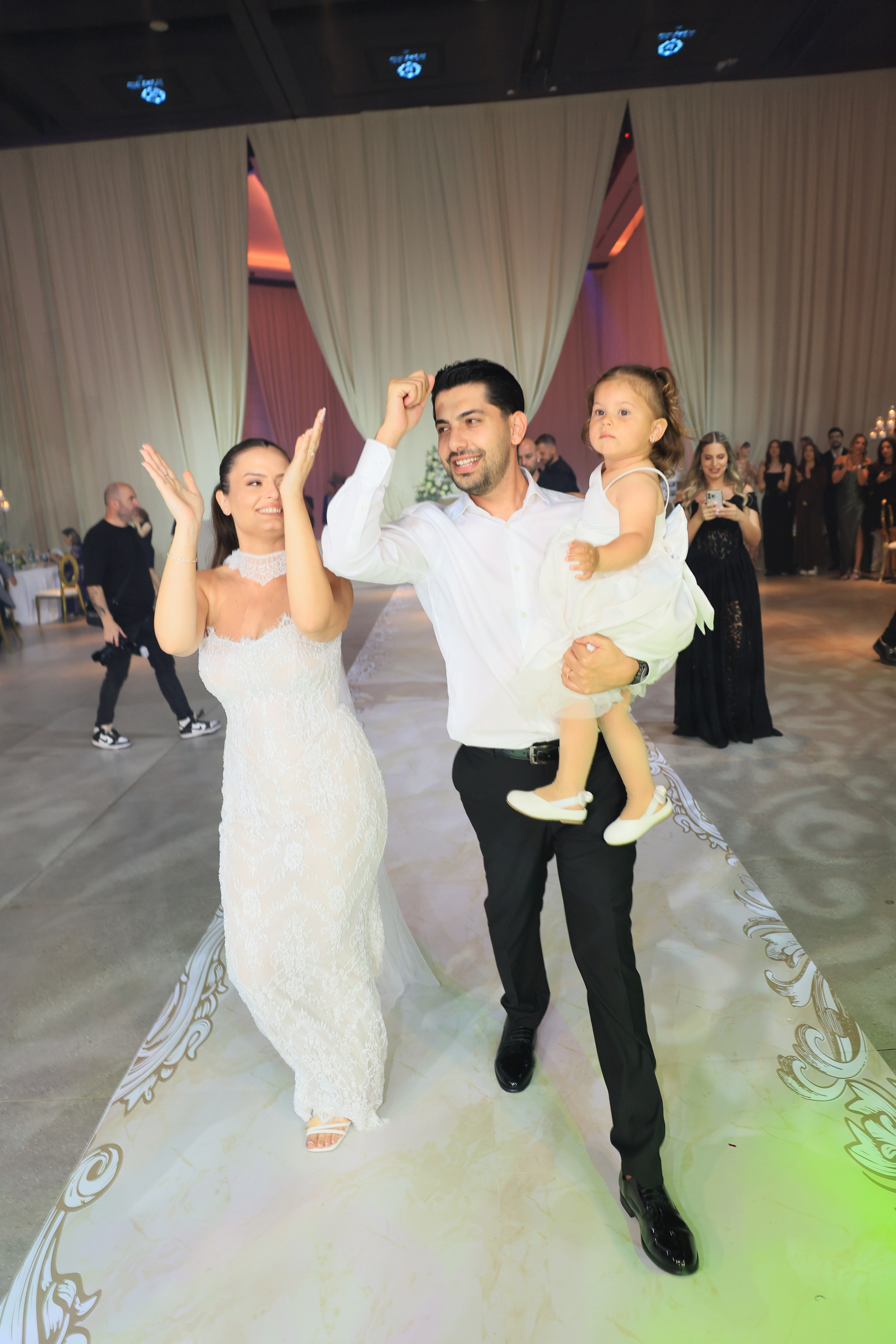 Eden & Aviv. Wedding and events photographers Studio Shalom