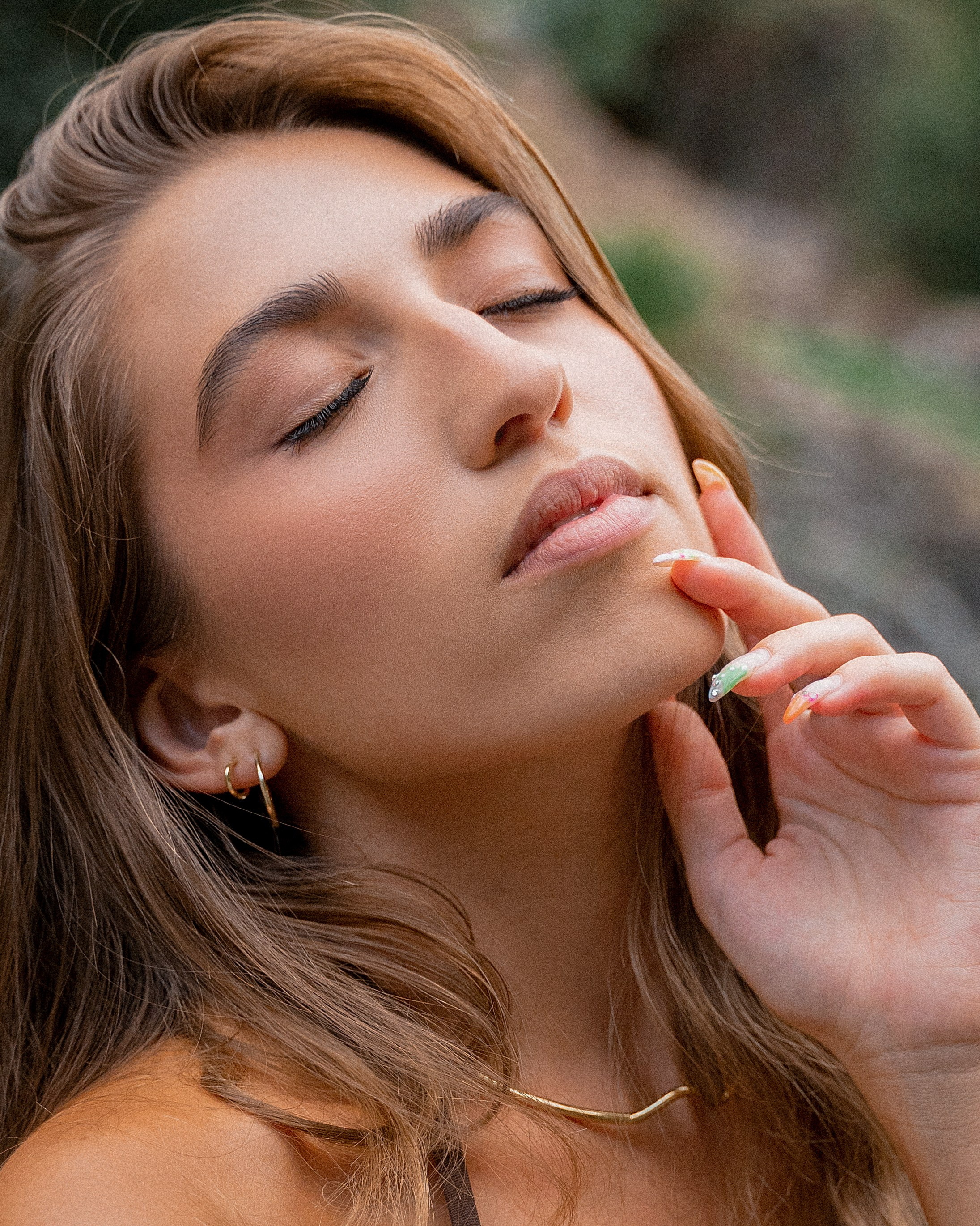 Mountain River Photoshoot with Kayla | Poço dos Chefes, Madeira Portraits. Your photographer in Madeira