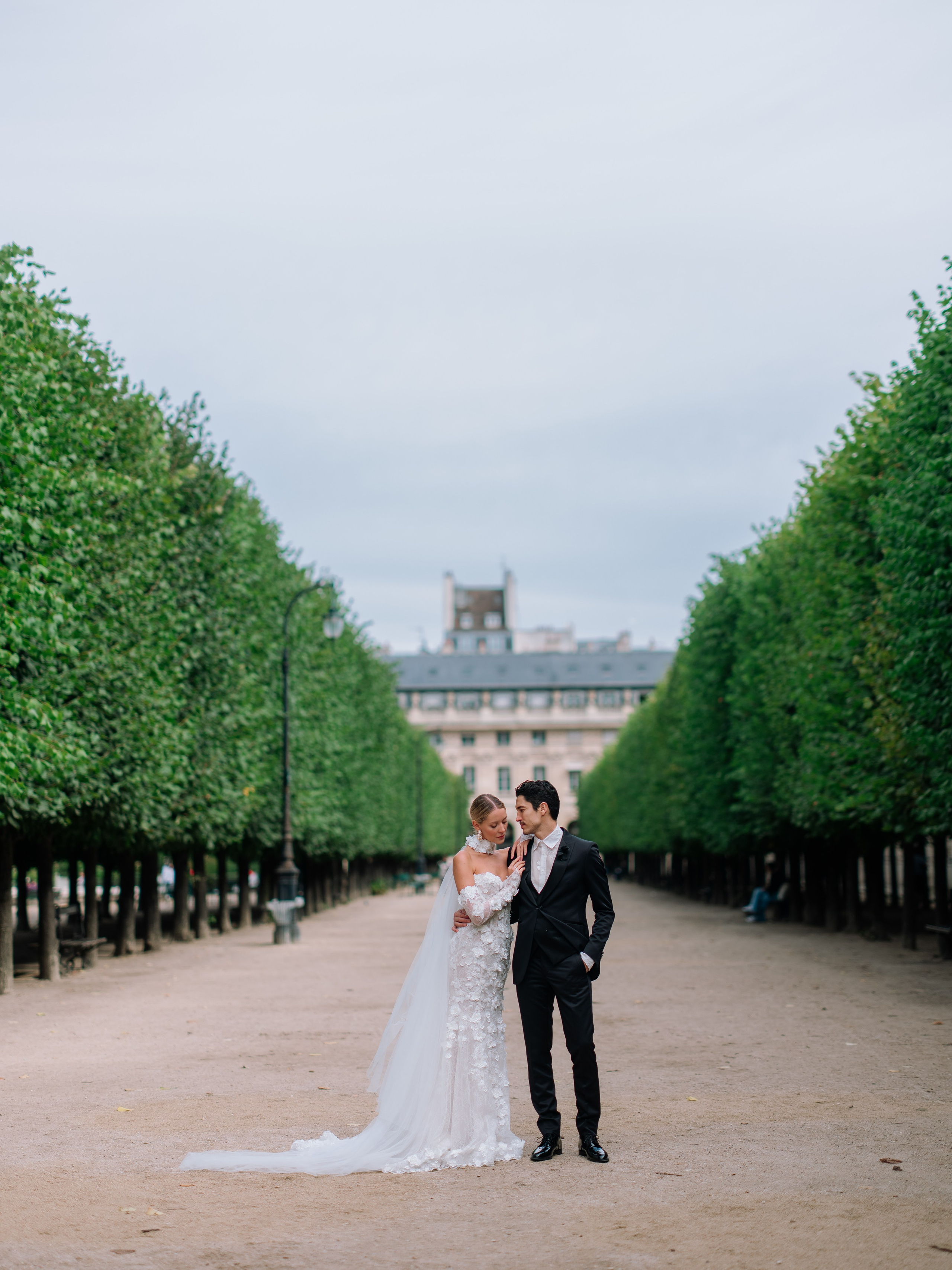 Paris Elopement Photography | Romantic Wedding Photos in Paris