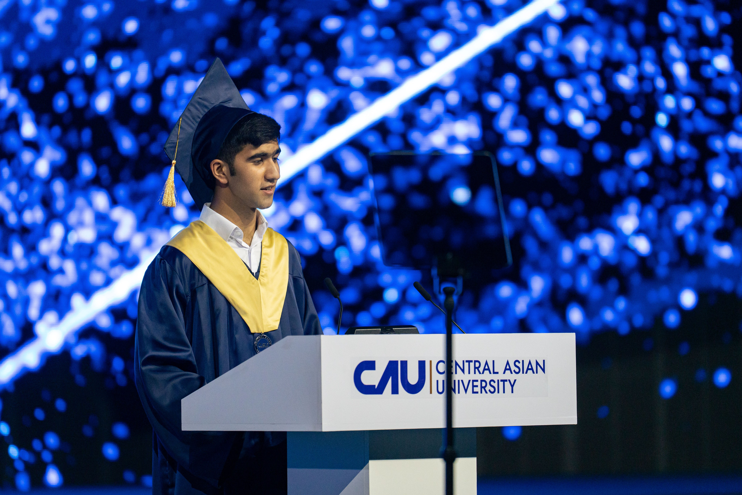 Как Central Asian University провёл одну из самых ярких выпускных церемоний. Георгий Намазов | Фотограф в Ташкенте