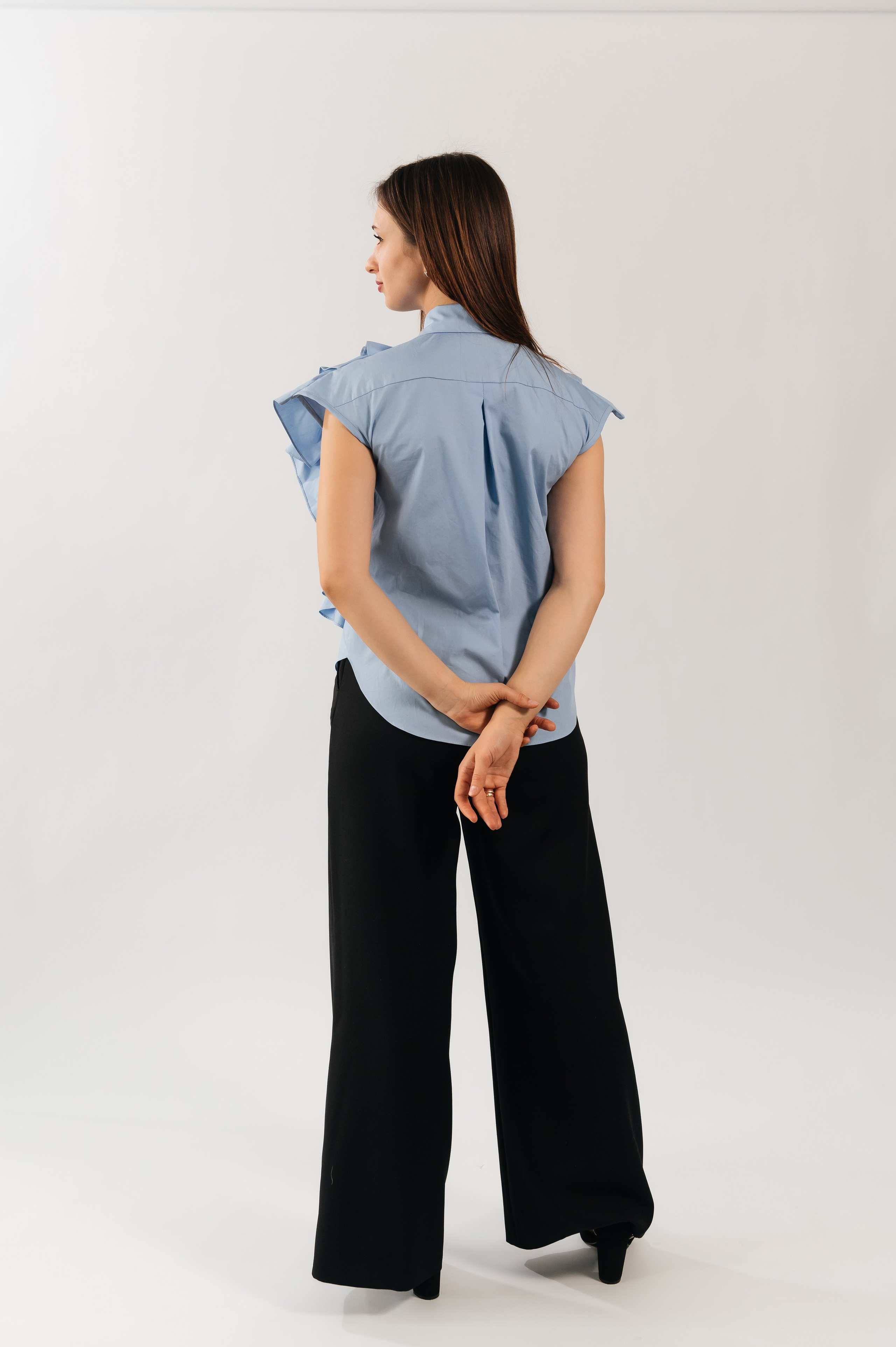 Bluză cu volane. Designer vestimentar: elaborarea, proiectarea și confectionare…