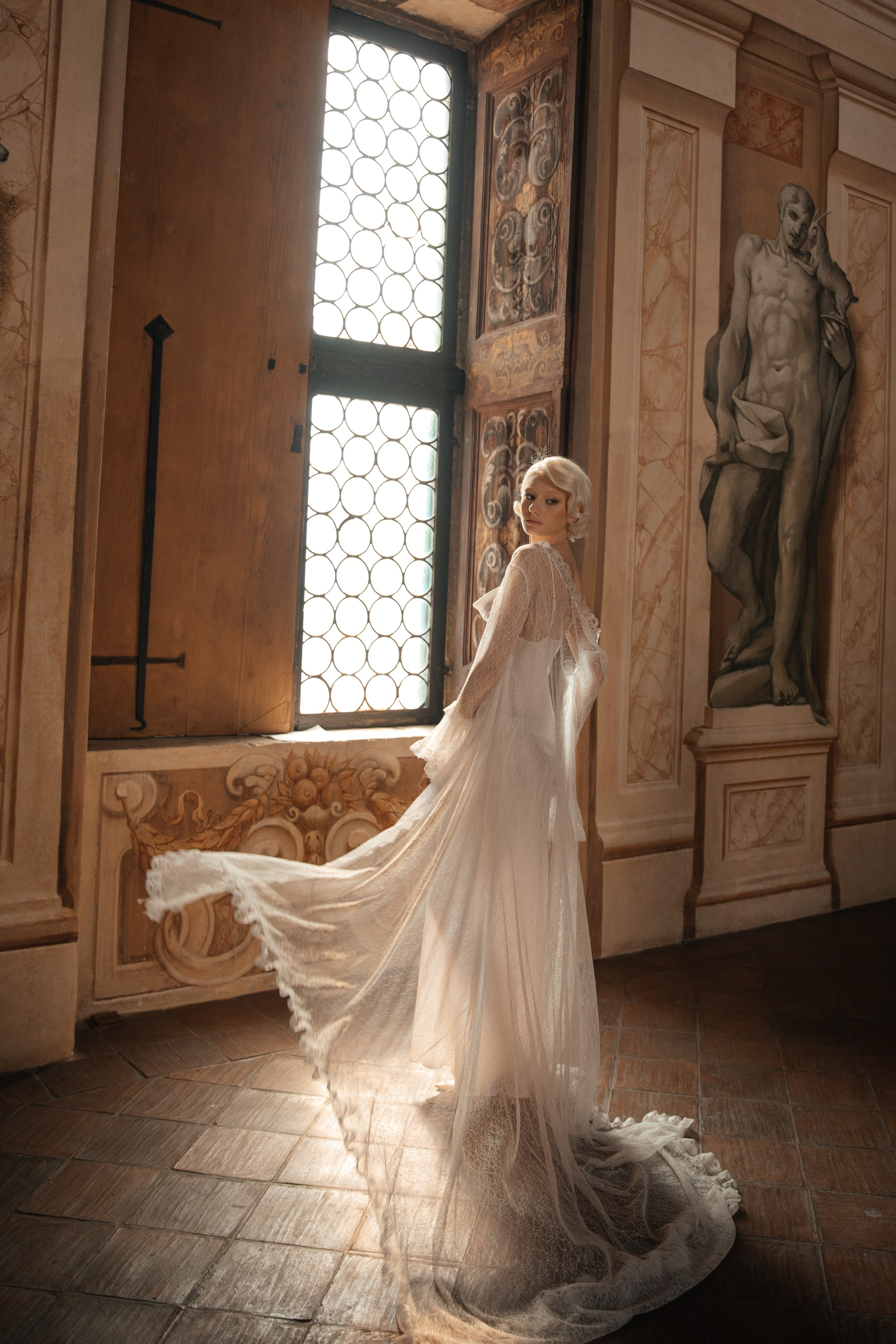 Bridal Hair & Makeup Artist for Weddings in Italy | Milan Bridal Beauty Portfolio. Bridal Makeup & Hair Artist in Italy, Lake Como, Tuscany and all over Europe — Irina Zdeara