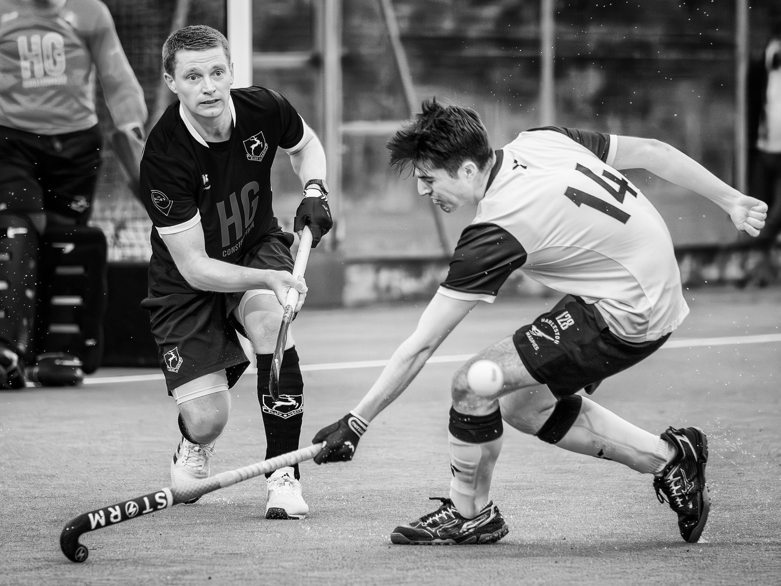 Harleston Magpies vs Blueharts: Hockey Photography. Hedley Wright Photography | East Anglia Sport, Street, Wildlife, Landscape & Astrophotography