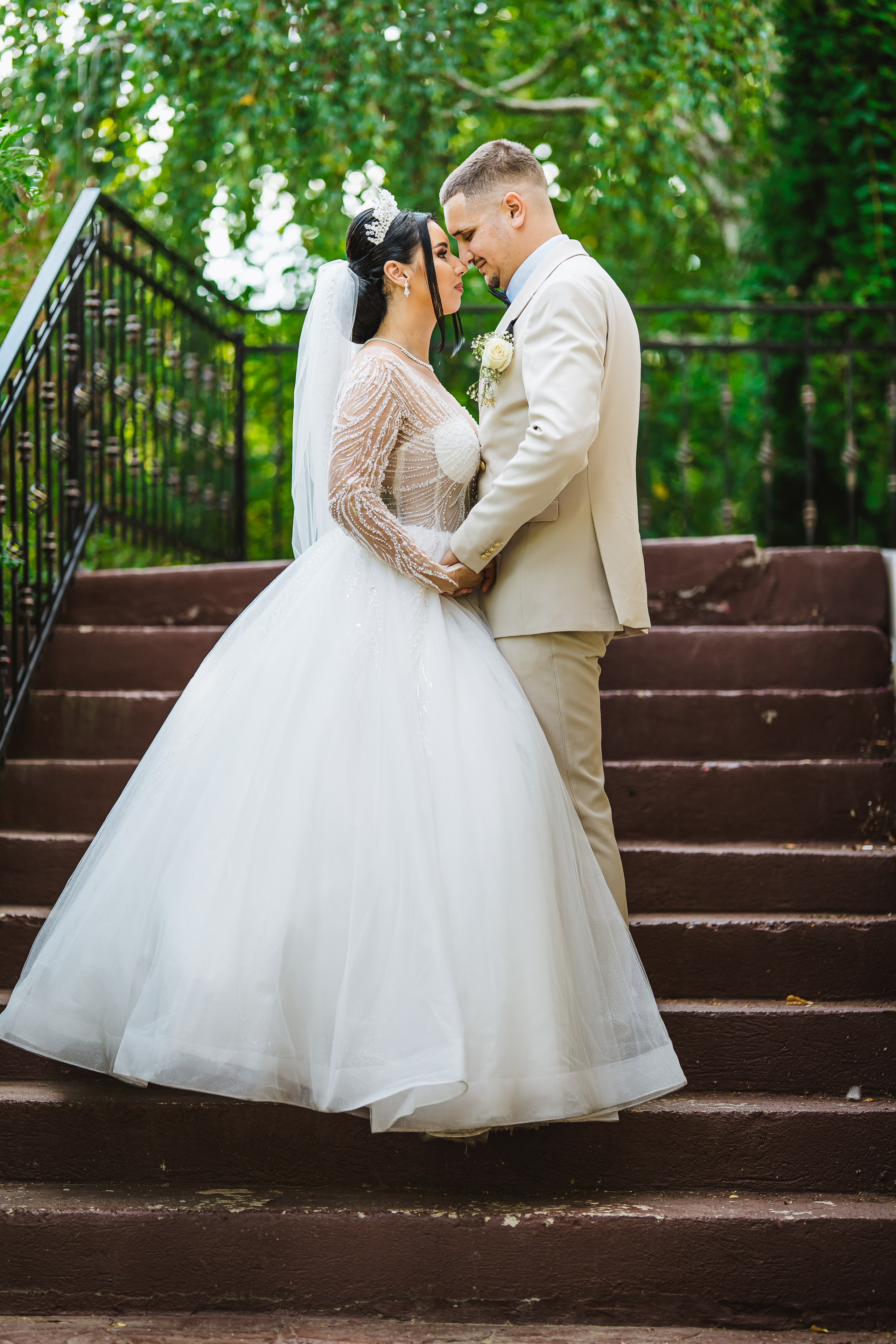 Bella & Adi. Foto Studio — Fotograf de evenimente, nunti, botezuri, portrete