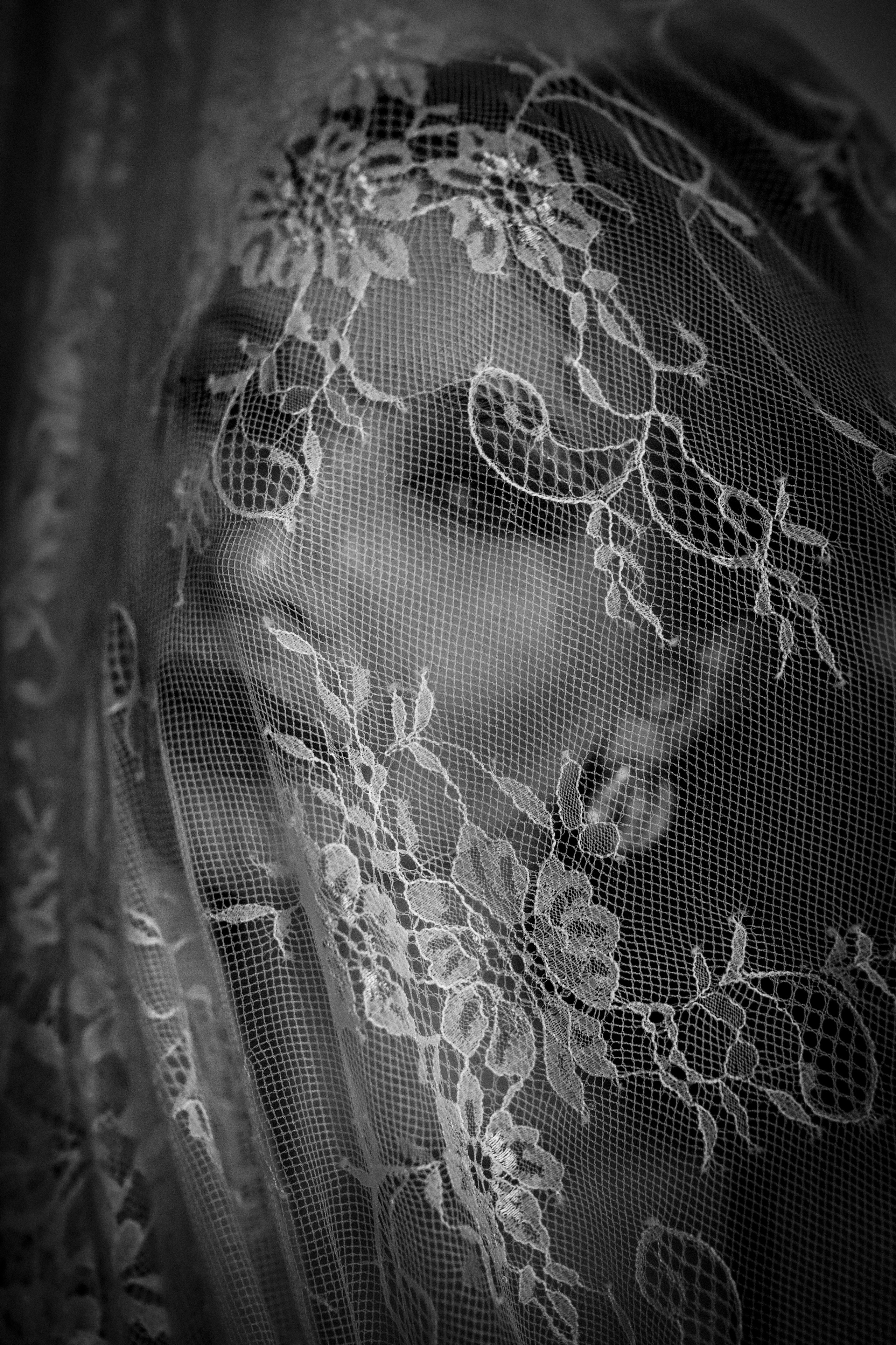 Black and white. Photographer in Dubai Anna Gordeychuk