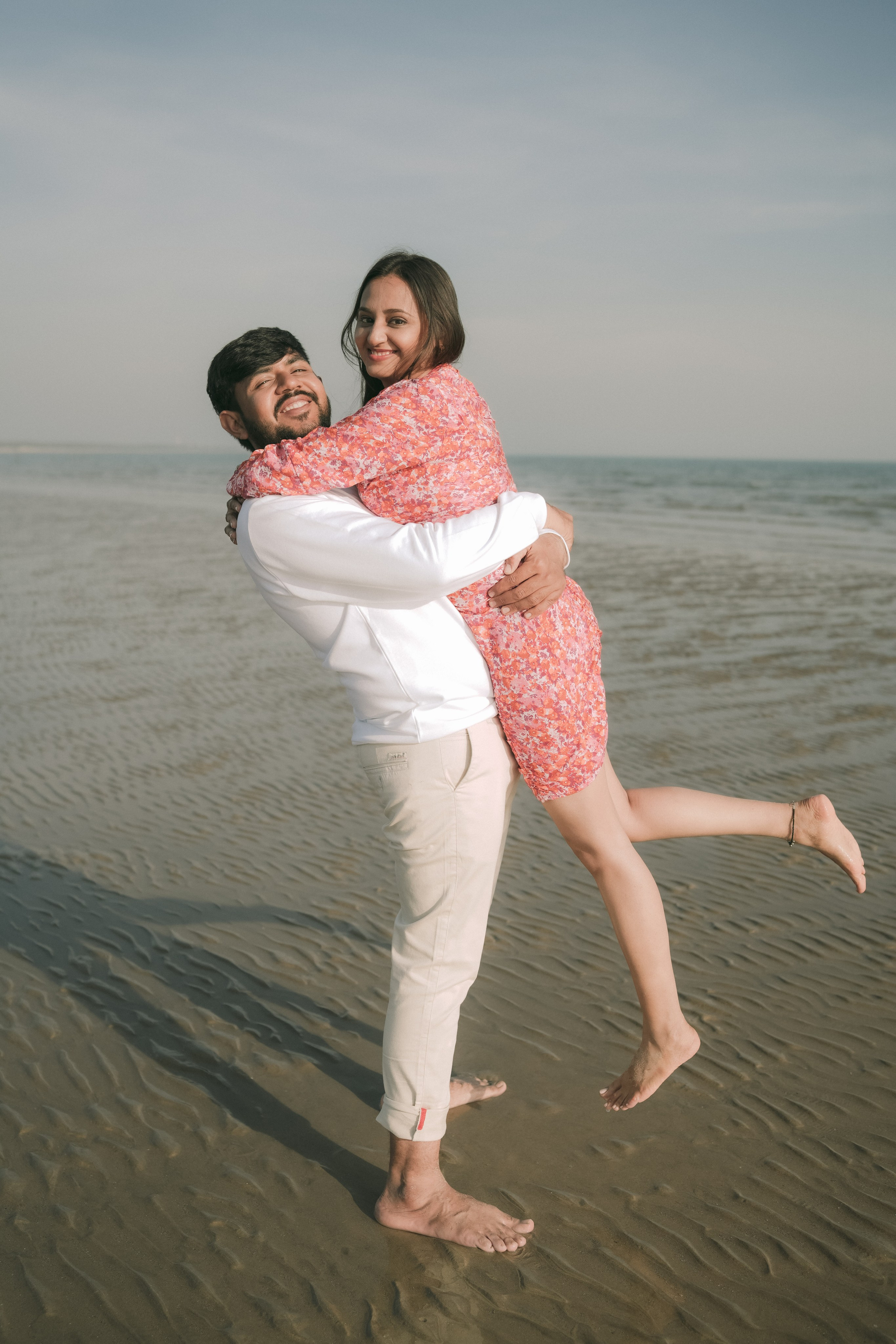 COUPLE SESSIONS. Love Emotions Weddings