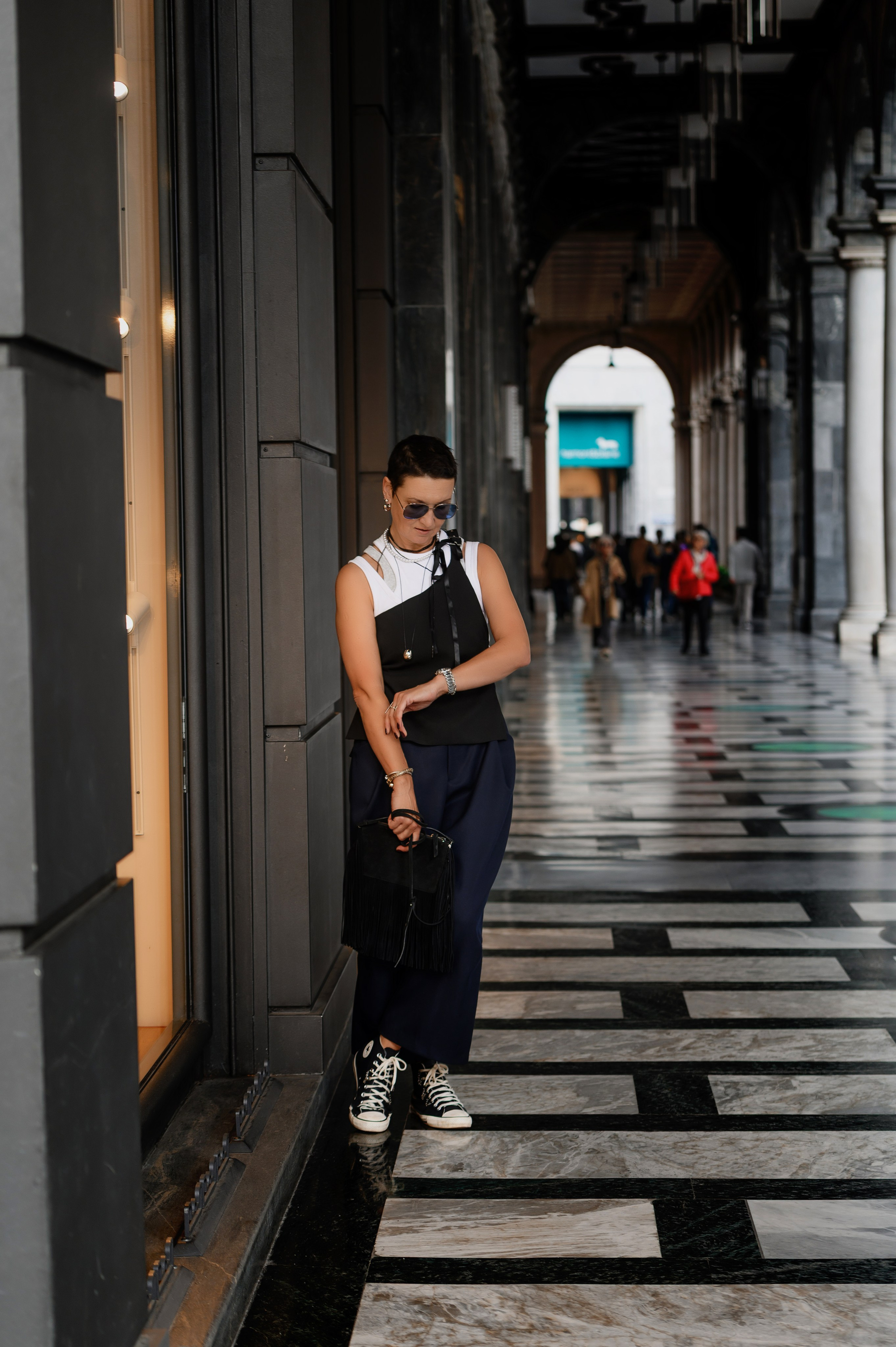 Milan, Autumn 🍂, Julia. Wedding photographer from Moldova Alexey Chipchiu