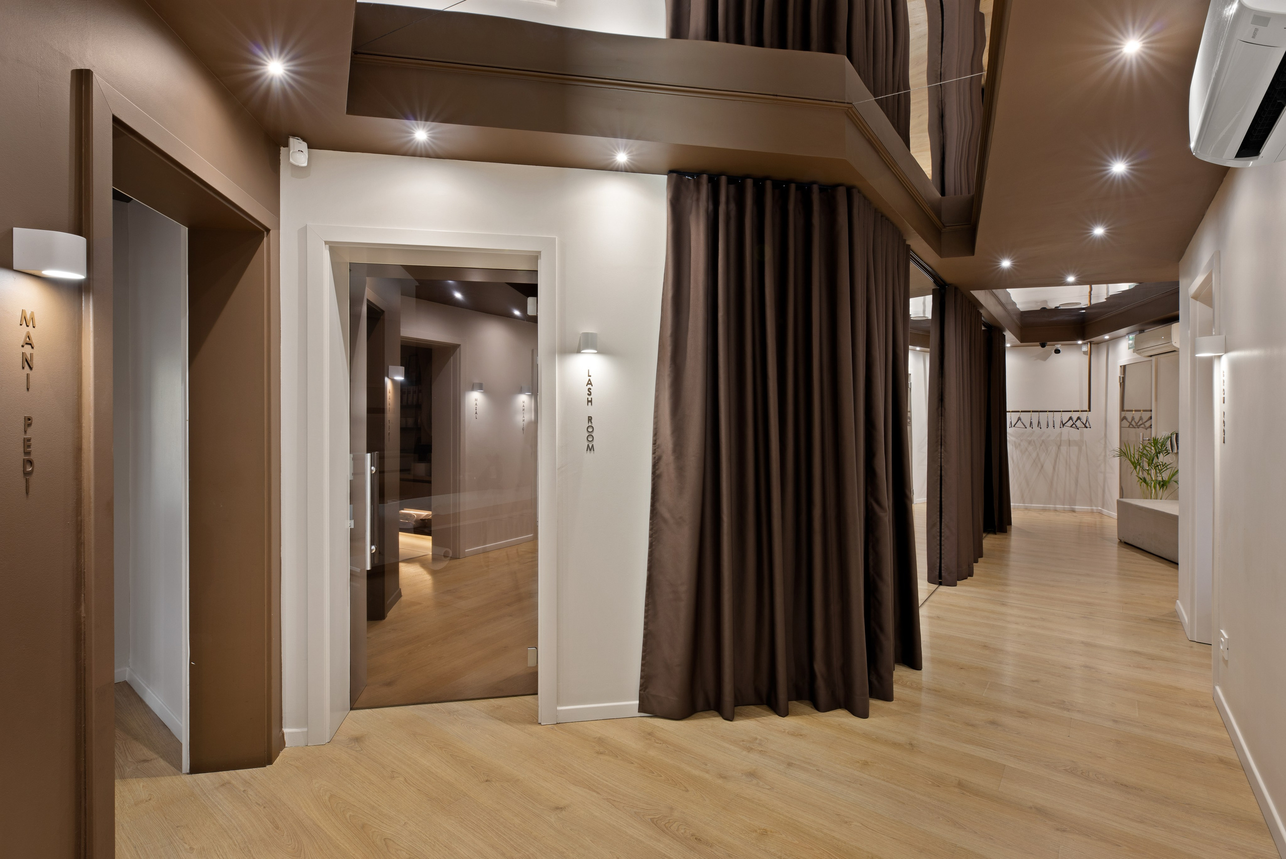 INTERIOR - REALESTATE. Samuel Ciobanu