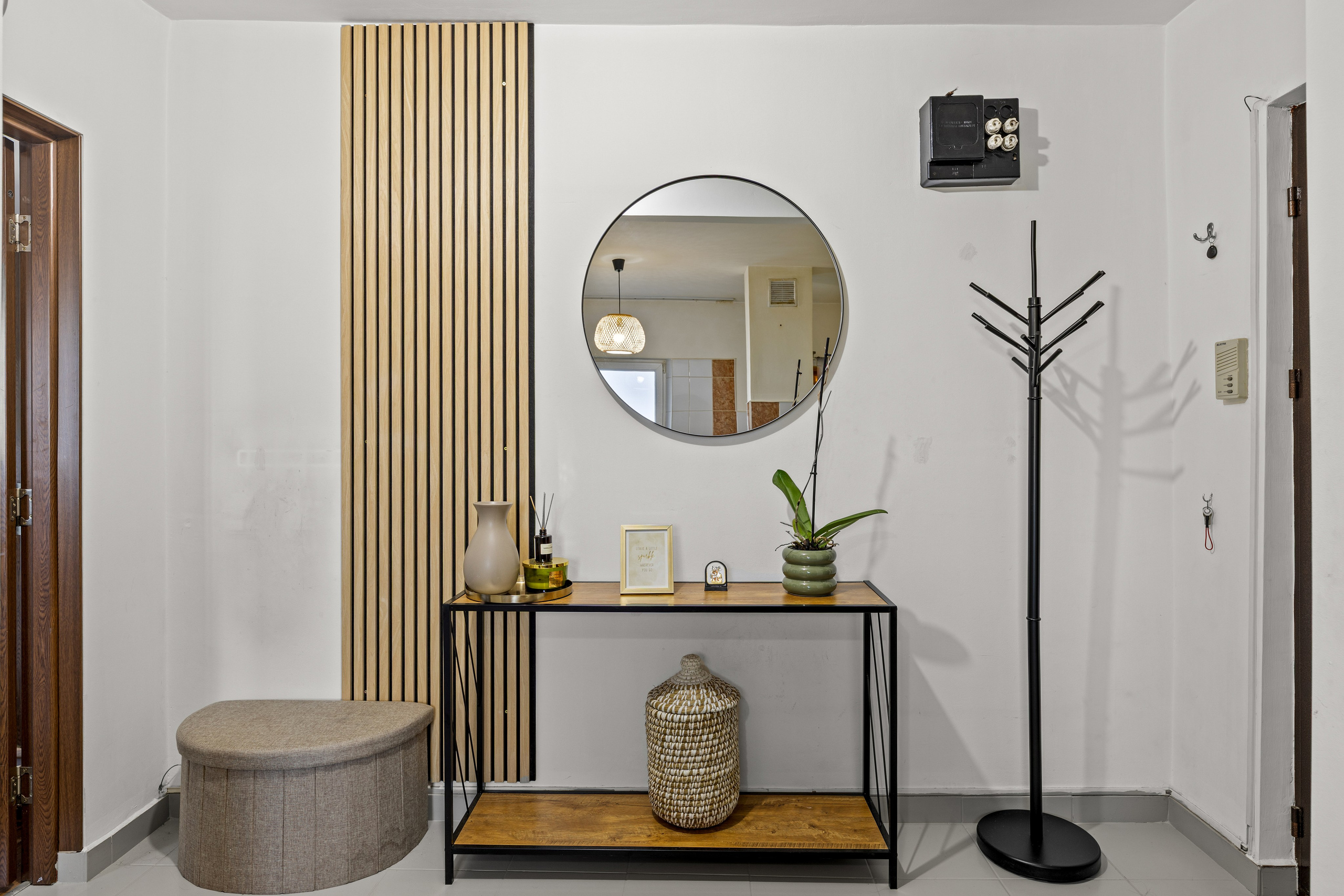 INTERIOR - REALESTATE. Samuel Ciobanu