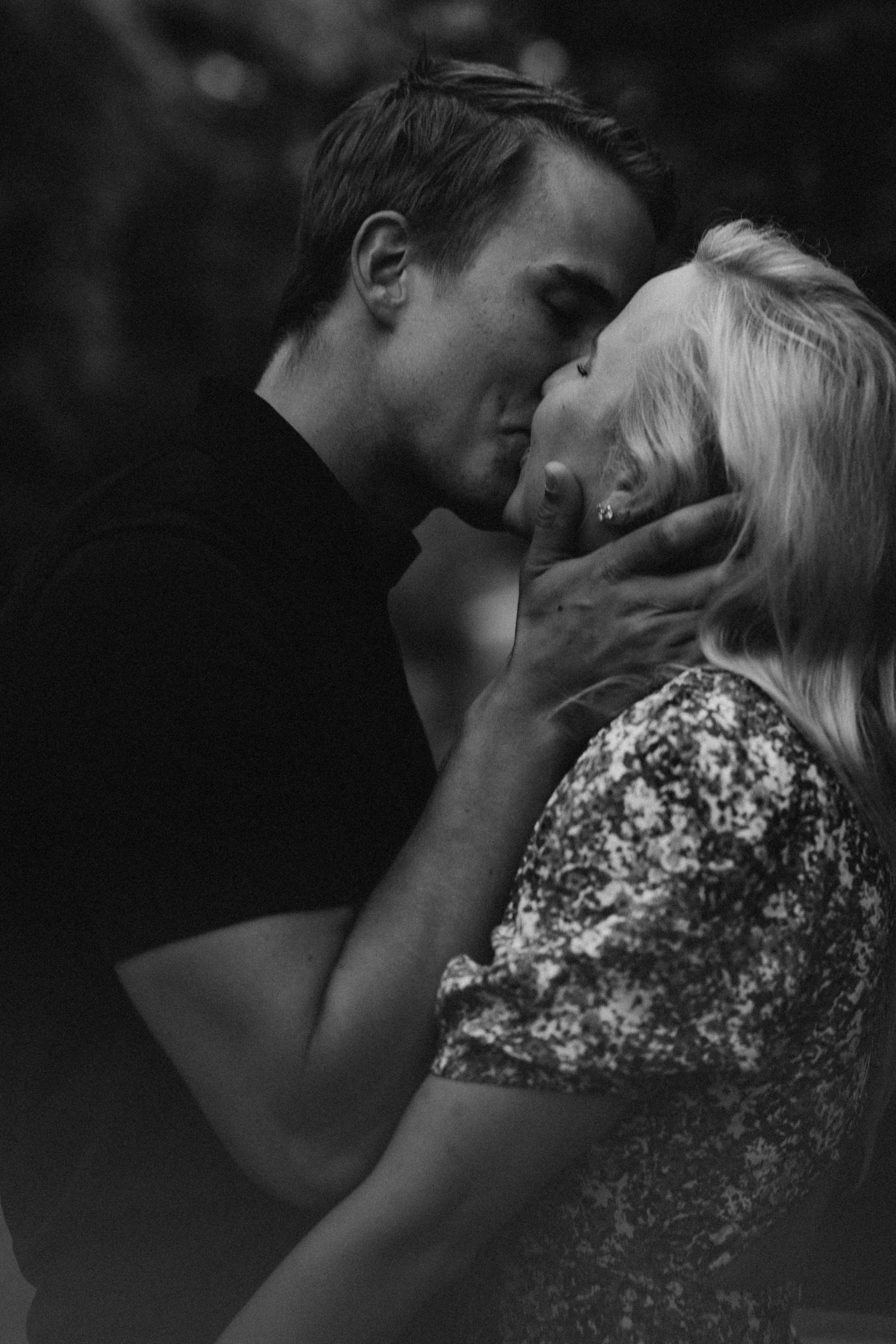 I&T. Wedding and potrait photographer in Helsinki Vickan O