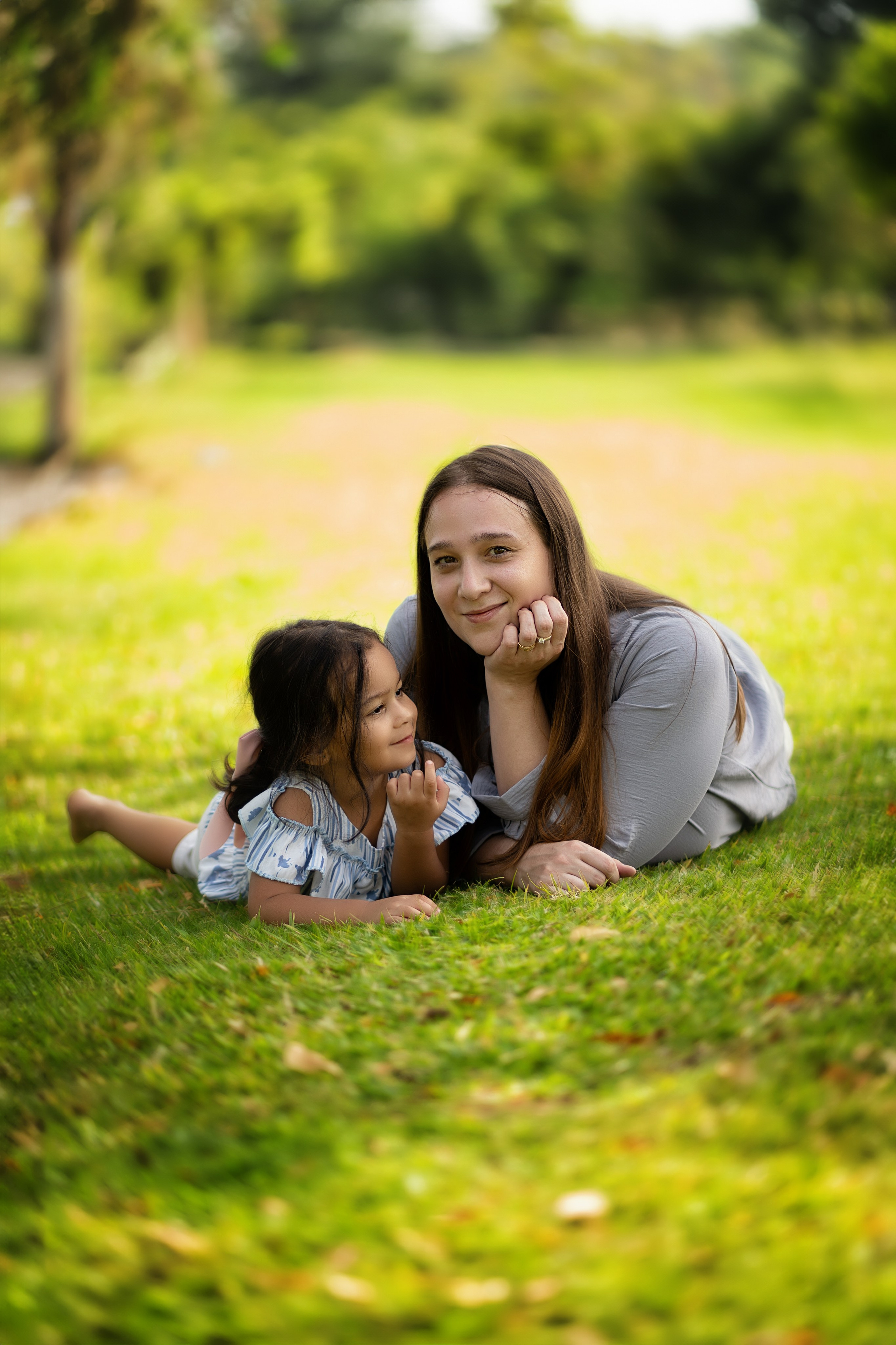 Family Photoshoot in Abu Dhabi — Warm Moments That Matter. Mariia Safronova is your photographer in Abu Dhabi and Dubai