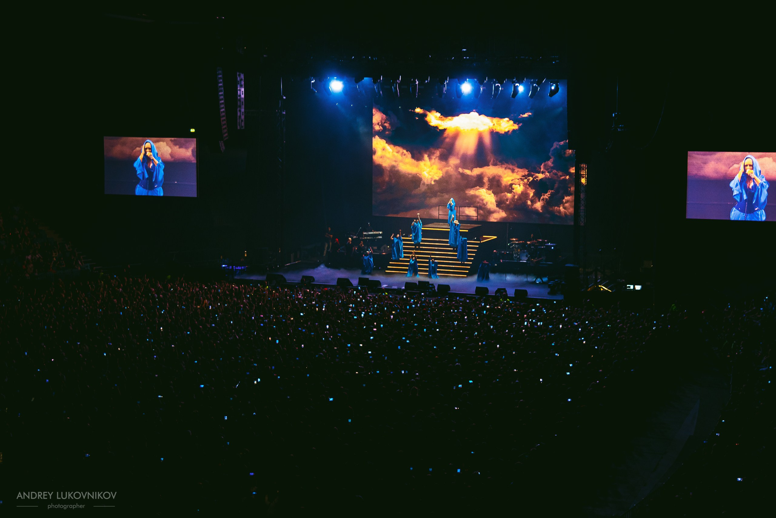 Christina Aguilera. The X Tour