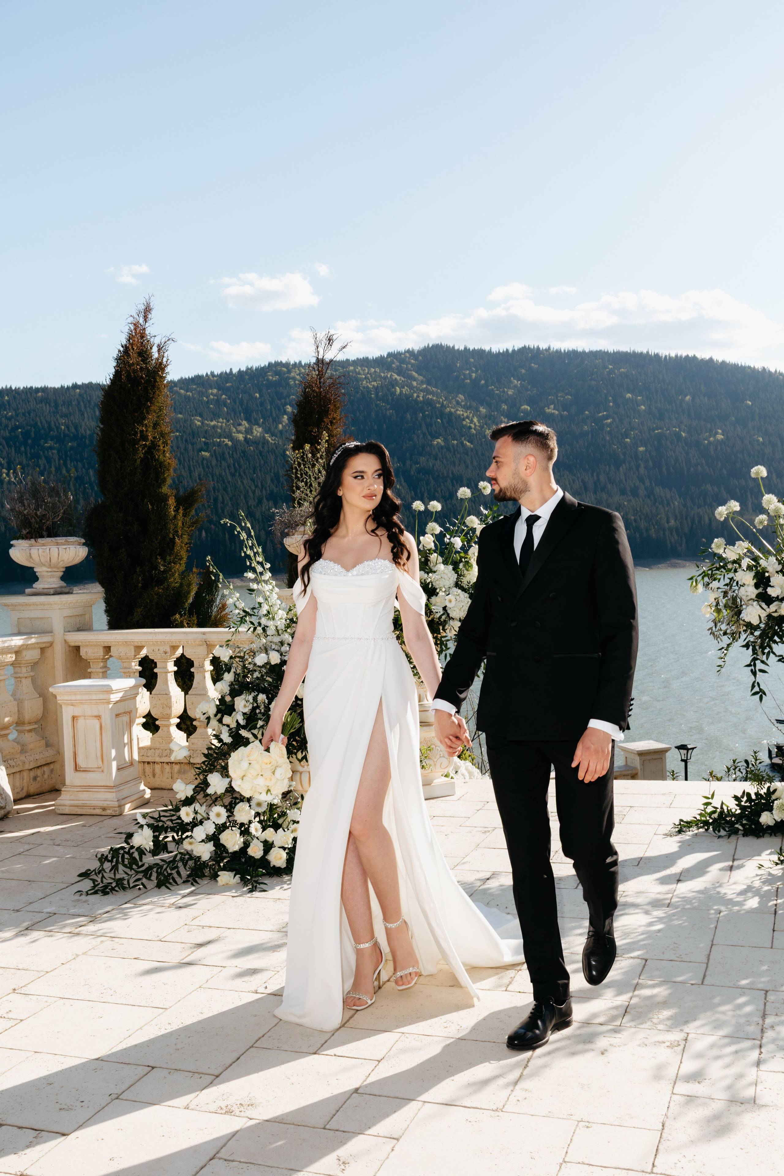 Wedding Photographer Editorial Storytelling Cluj, Romania & Europe|Lore Photography