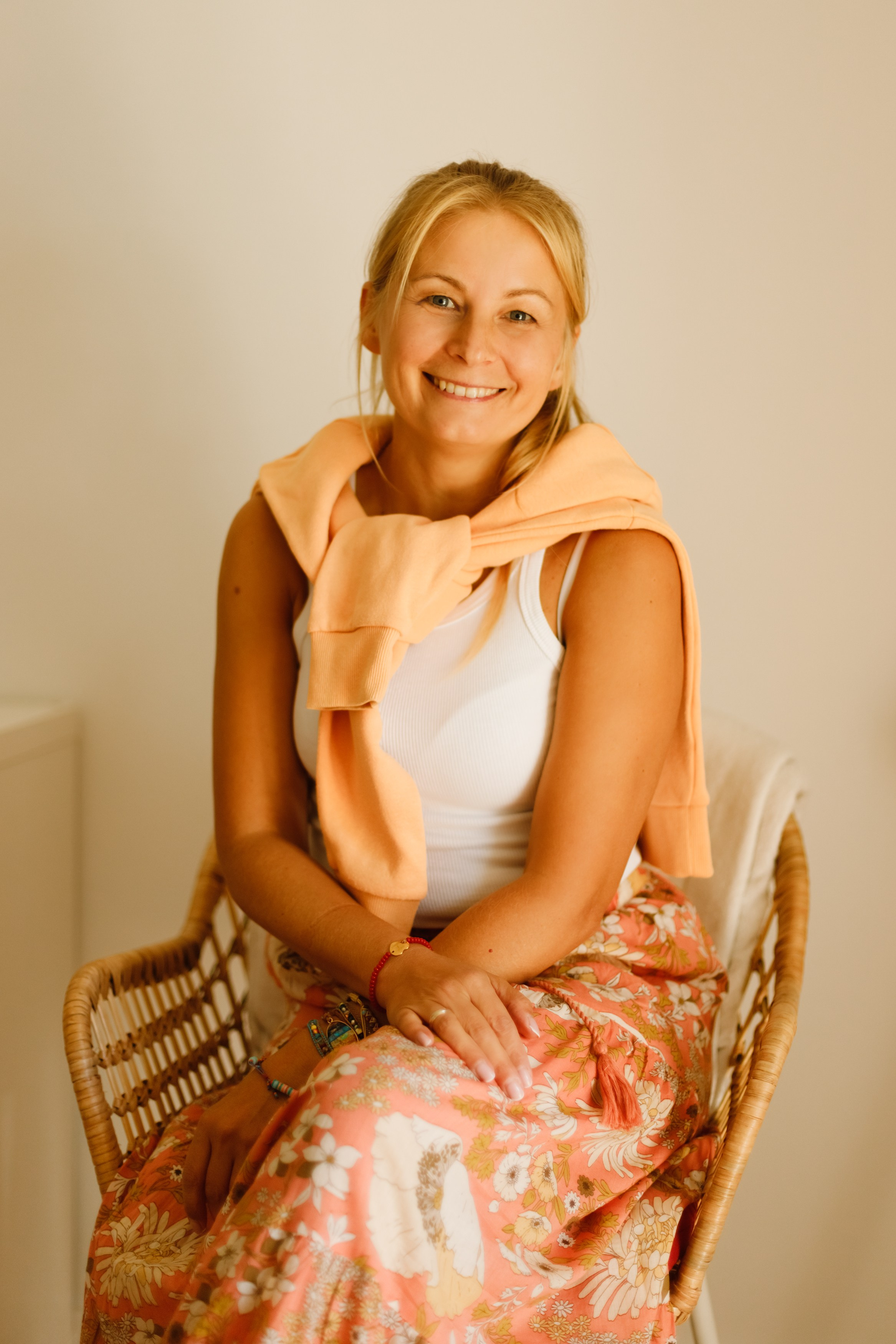 Małgorzata | business portrait. Kaja | fotograf we Wrocławiu | ludzie i psy