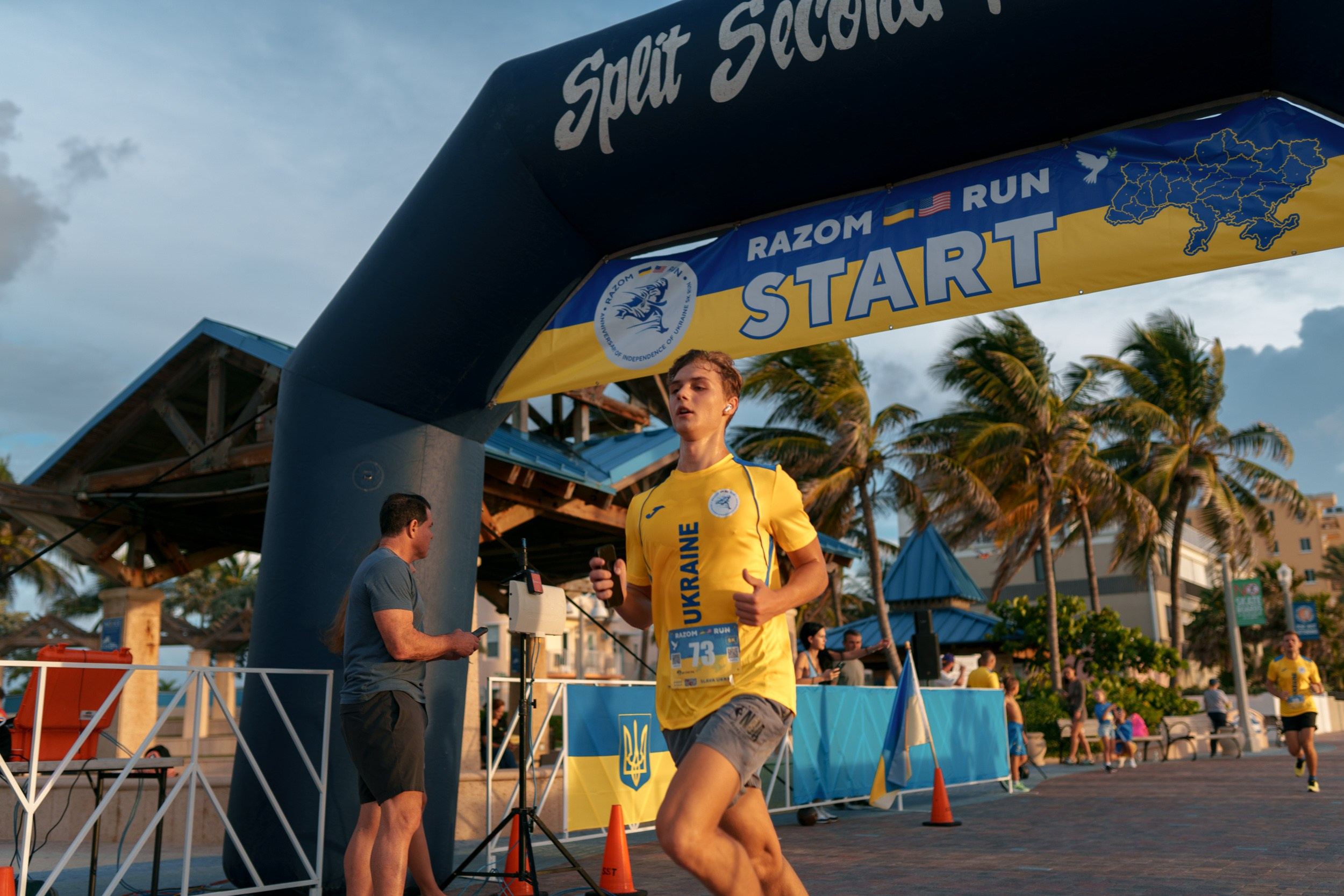 RAZOM RUN. ФОТОГРАФ ФЛОРИДА МАЙАМИ