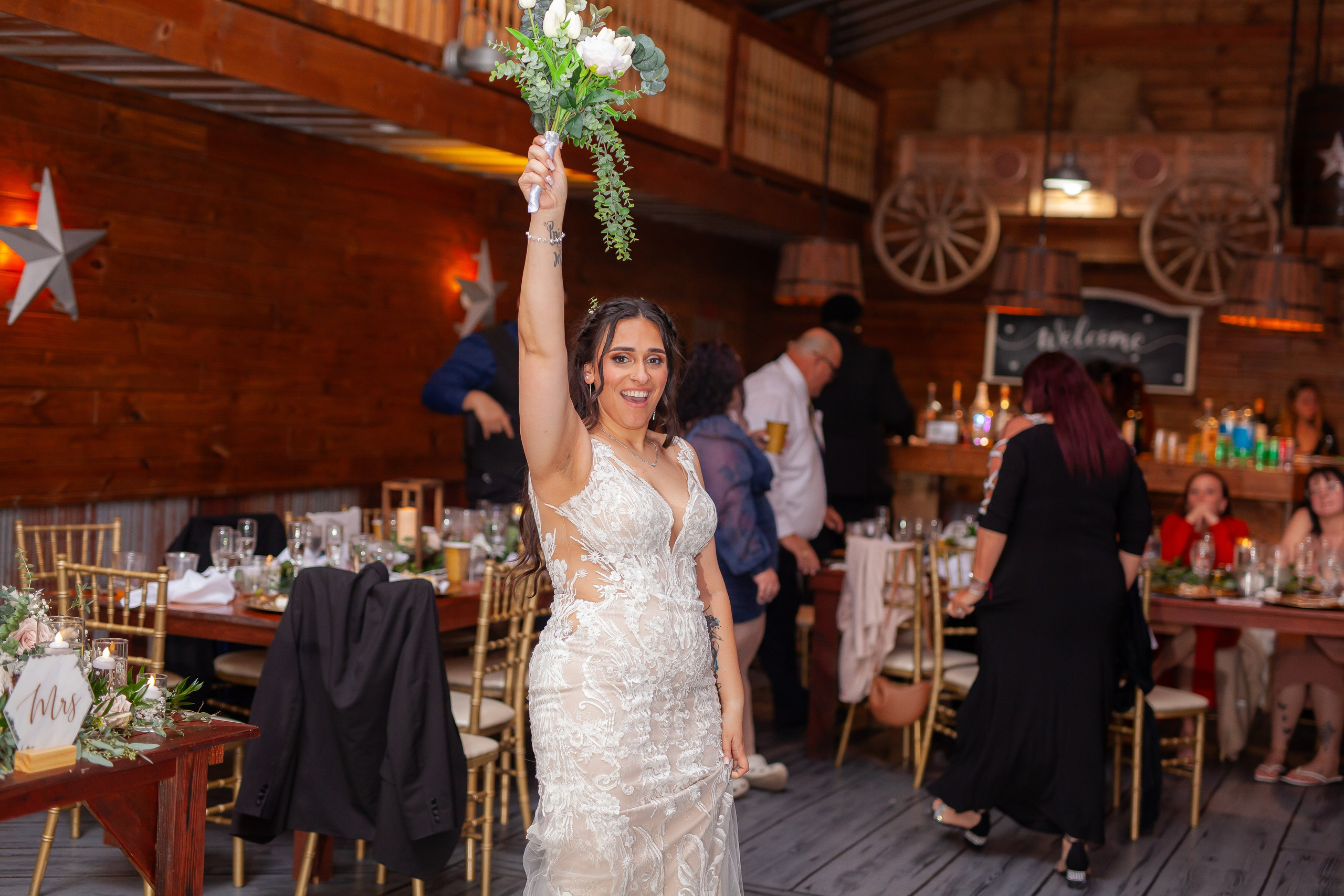 Michael & Raquel’s Wedding in Hidden Barn Venue in Apopka Fl. Lana Photography — Wedding & Family Photographer in Florida & Beyond
