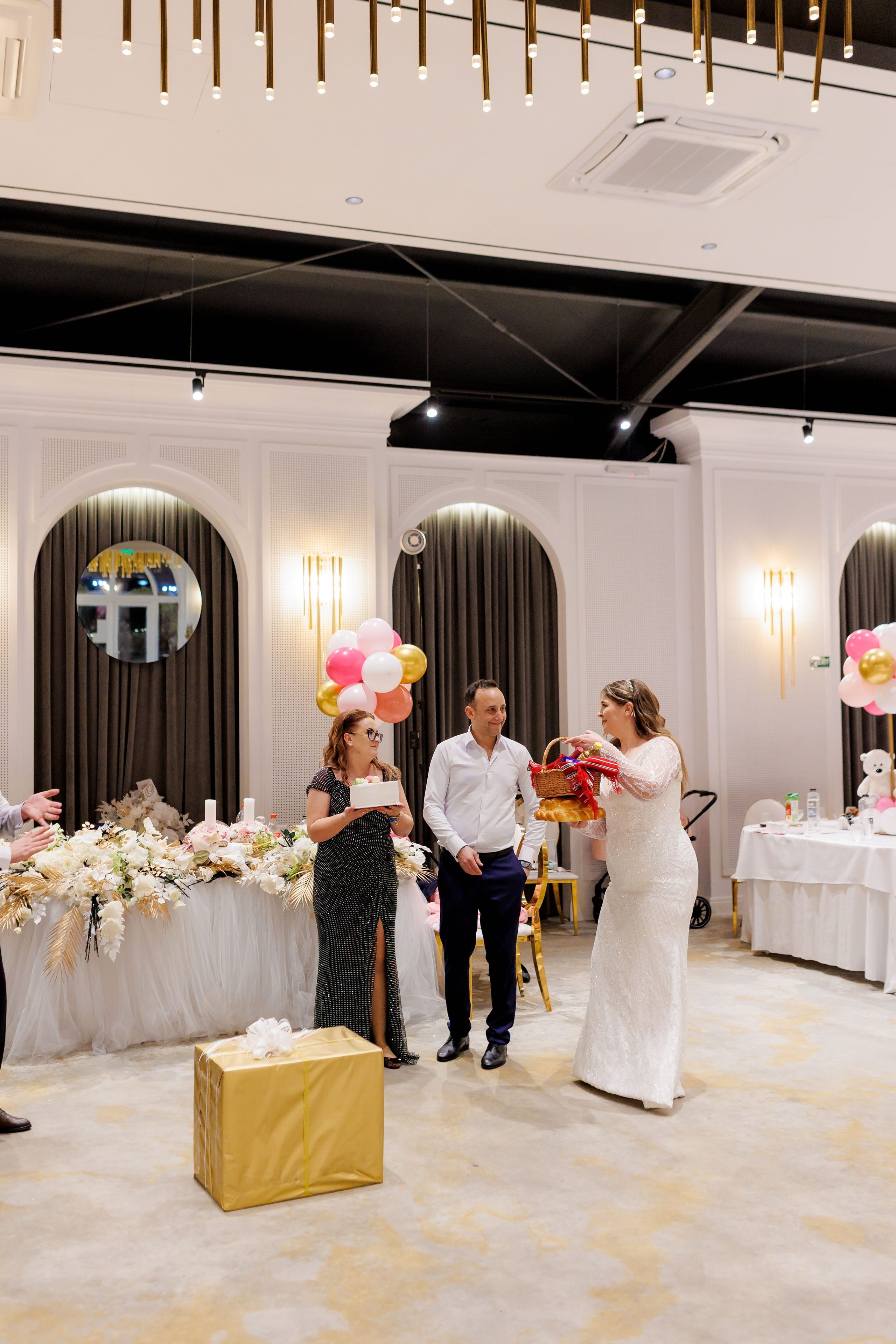 Povestea voastră, regizată de noi |Cristi Turculet Videograf Nuntă Suceava | wedding highlight. Servicii foto-video profesionale, pentru momente de neuitat