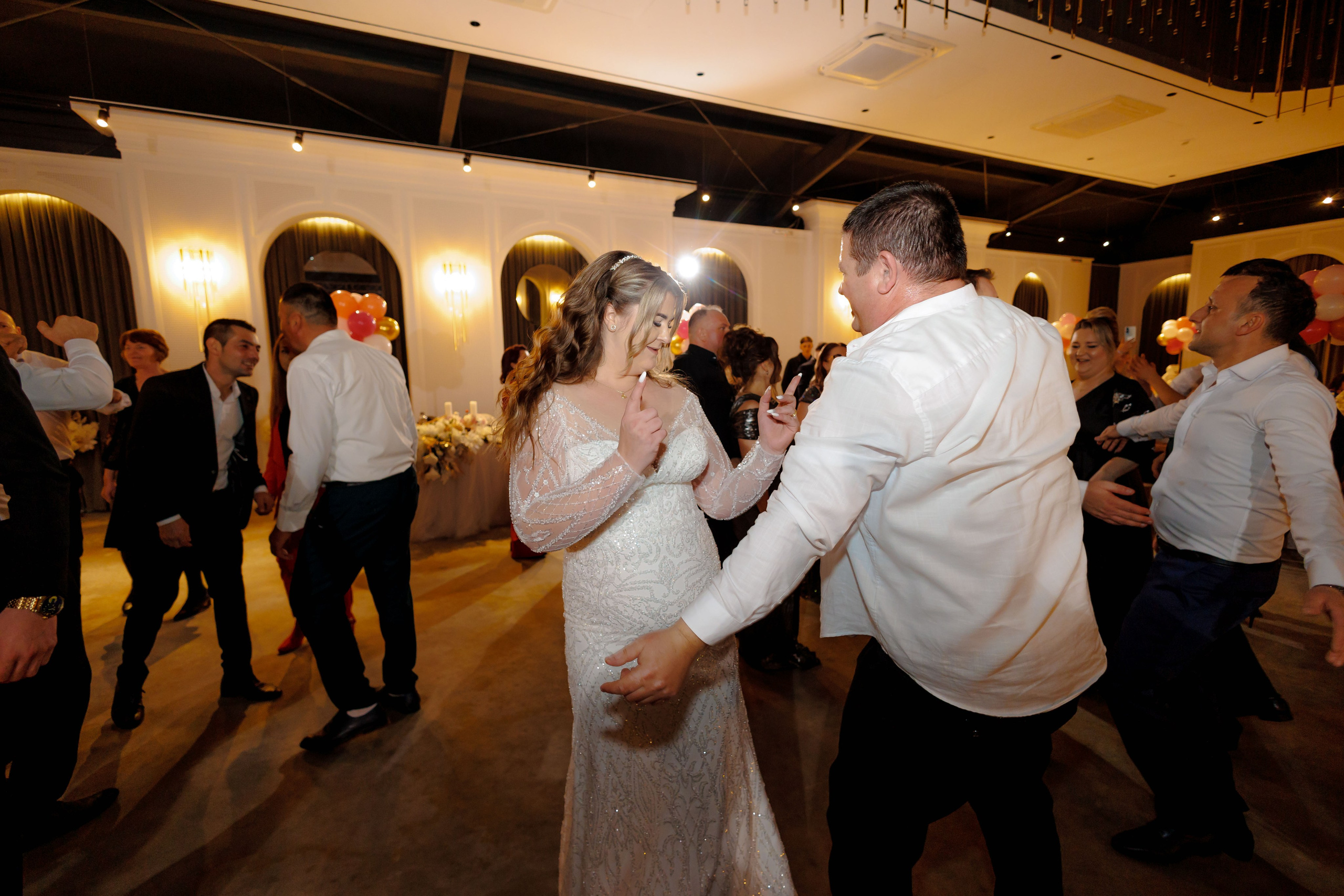 Povestea voastră, regizată de noi |Cristi Turculet Videograf Nuntă Suceava | wedding highlight. Servicii foto-video profesionale, pentru momente de neuitat