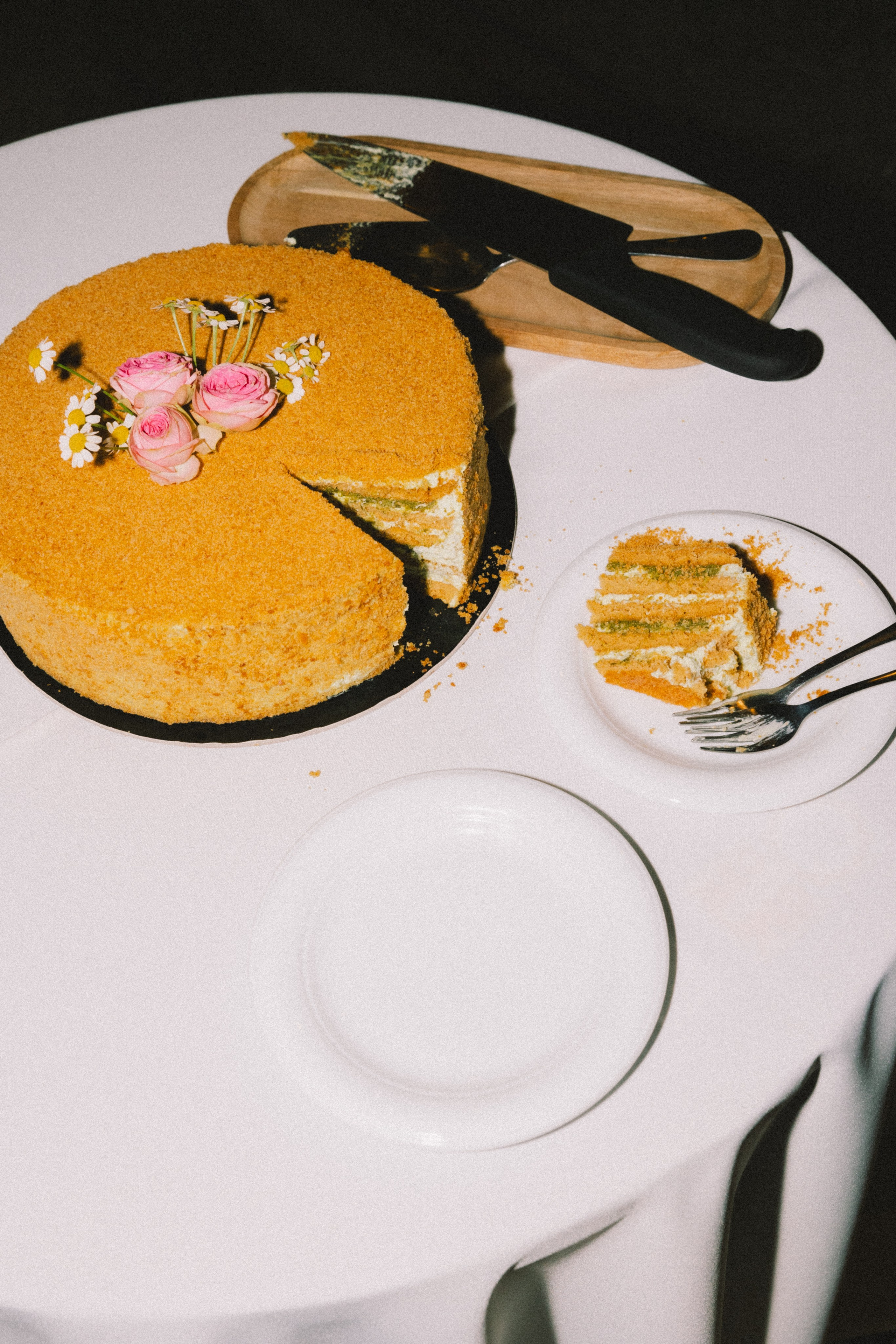 Miglė ir Mindaugas | 2024 | MIESTO VESTUVĖS. Vestuvių ir šeimų fotografė Lena Bondarenko / belove photo