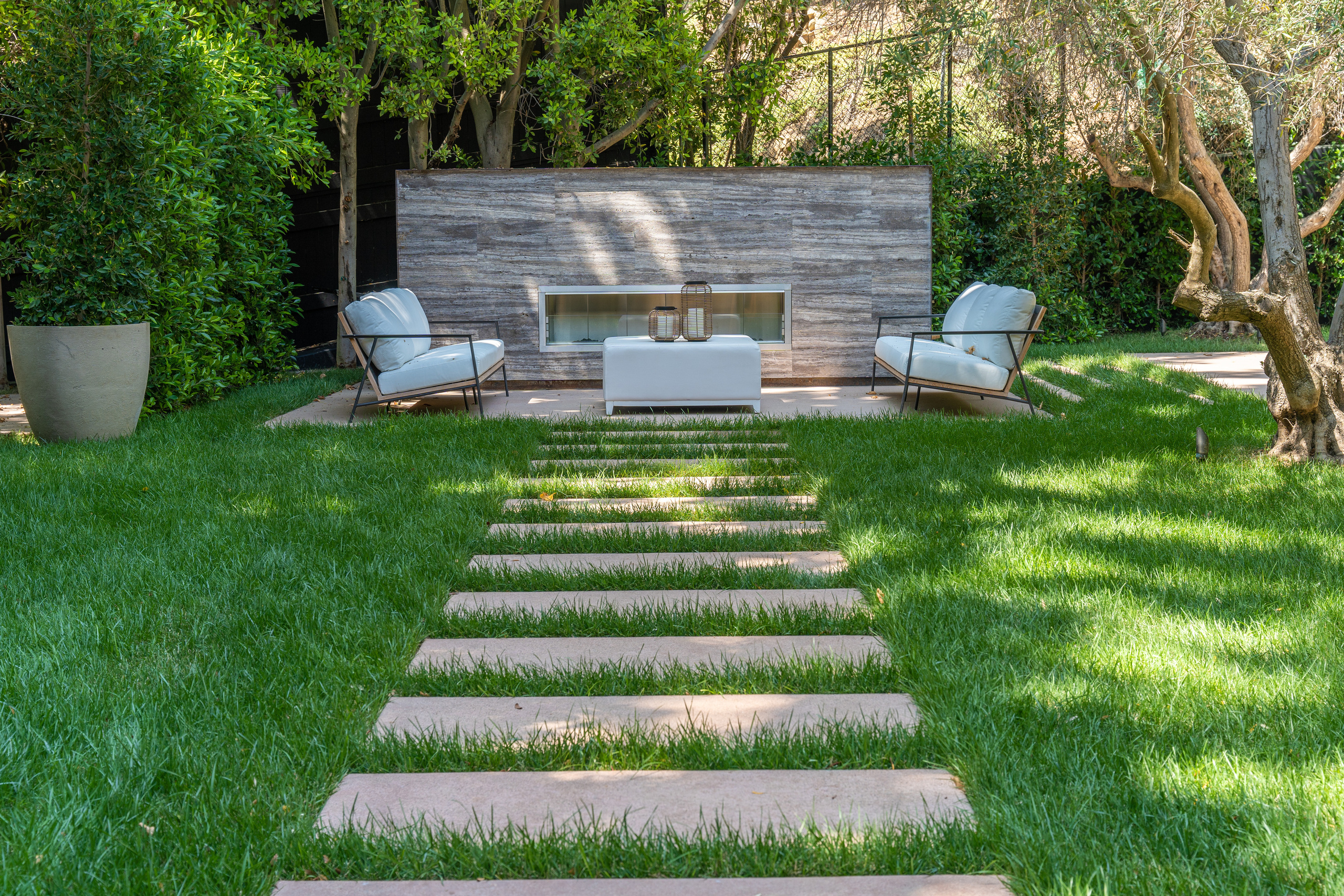 PHOTO. MASTER SHOT CREATIVE