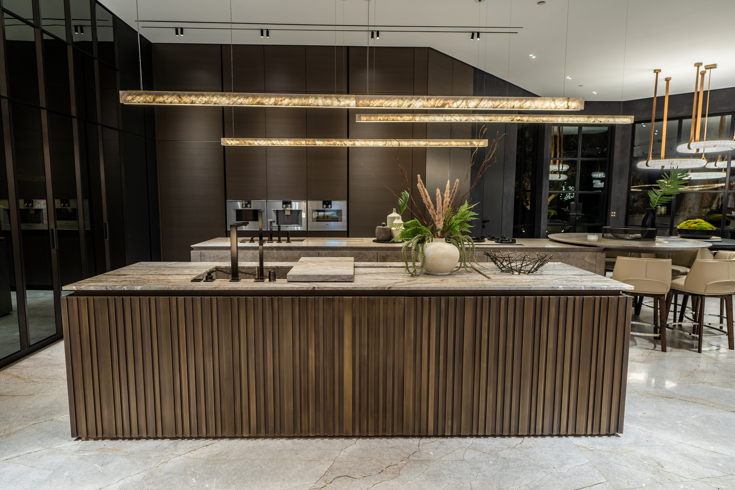 PHOTO. MASTER SHOT CREATIVE