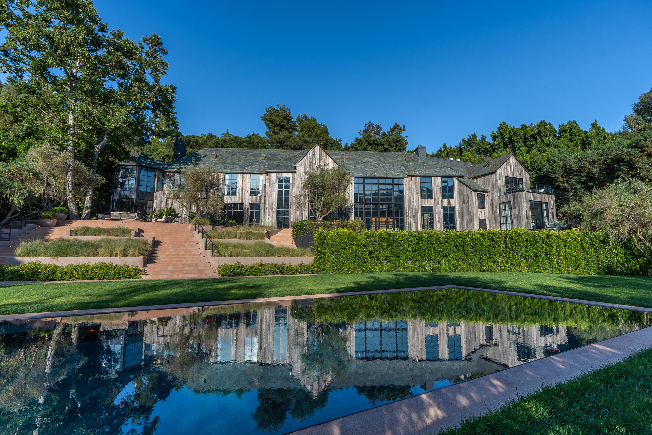 PHOTO. MASTER SHOT CREATIVE