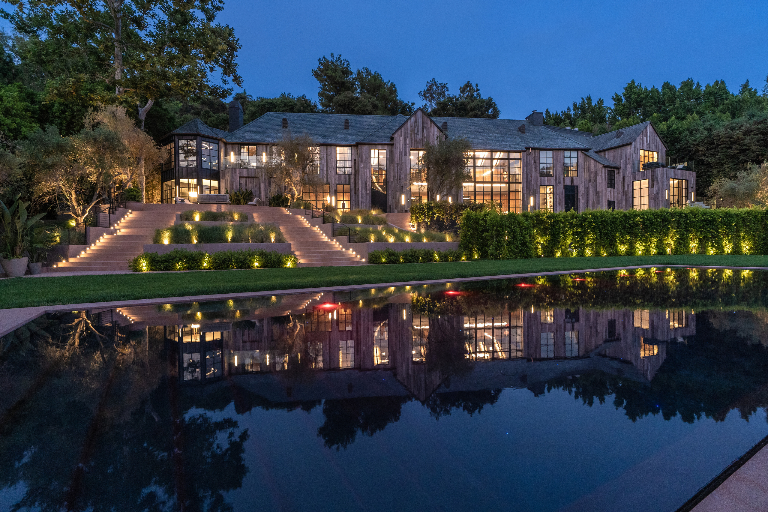 PHOTO. MASTER SHOT CREATIVE