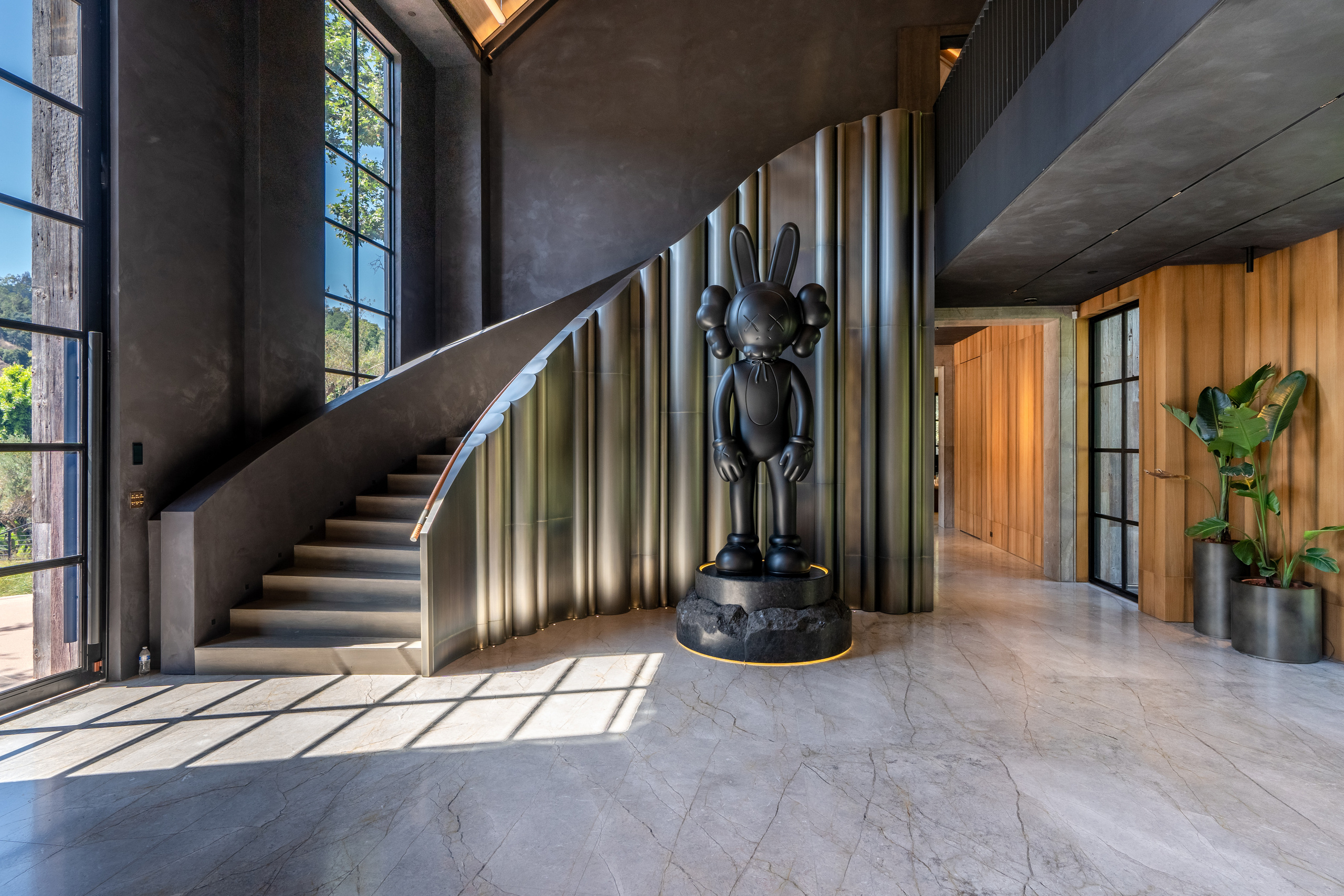 MASTER SHOT CREATIVE