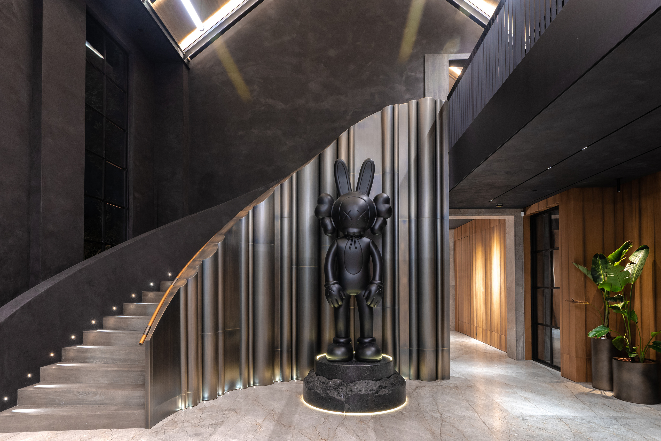 MASTER SHOT CREATIVE