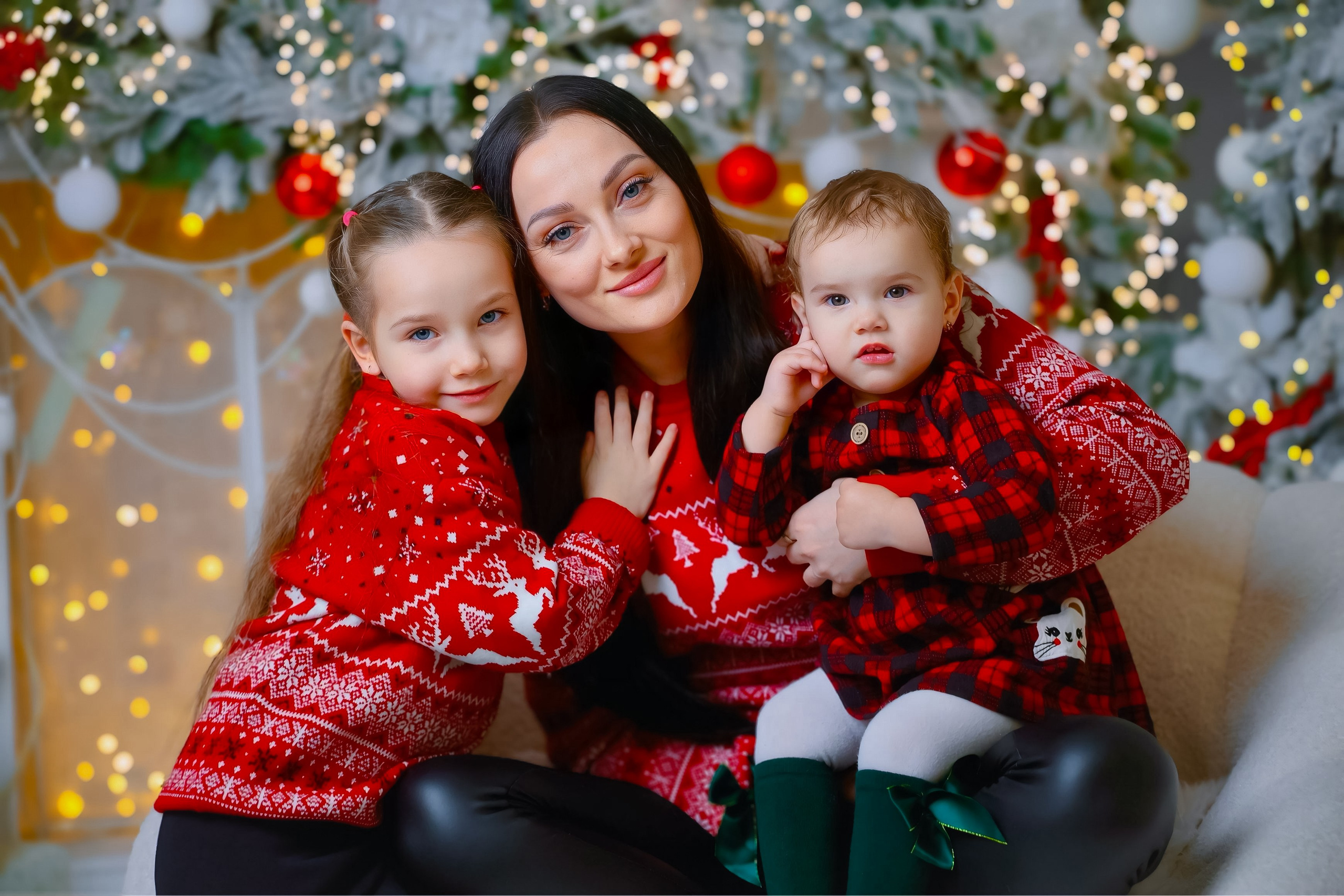 Anul Nou 2025-2026. Fotograf al tainelor bisericești – Alina Fetu