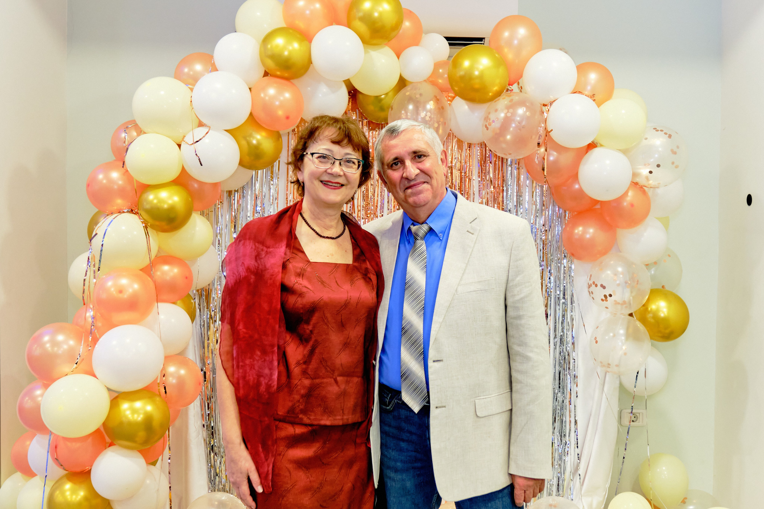 Фоторепортаж з благодійного Новорічного балу у Чорногорії. Портретний фотограф Альона Новгородцева