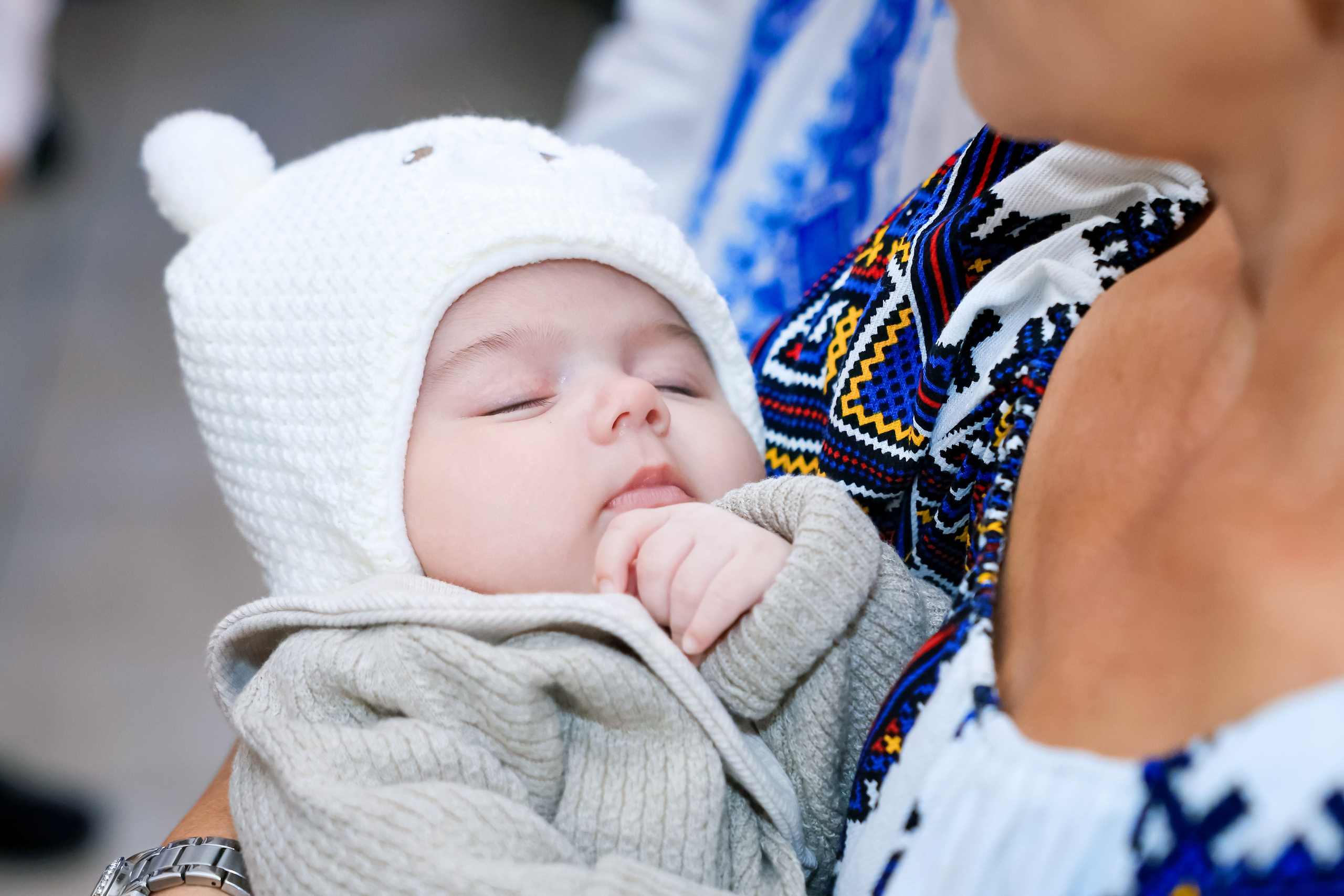 Andrei Sebastian. Moments By Gub