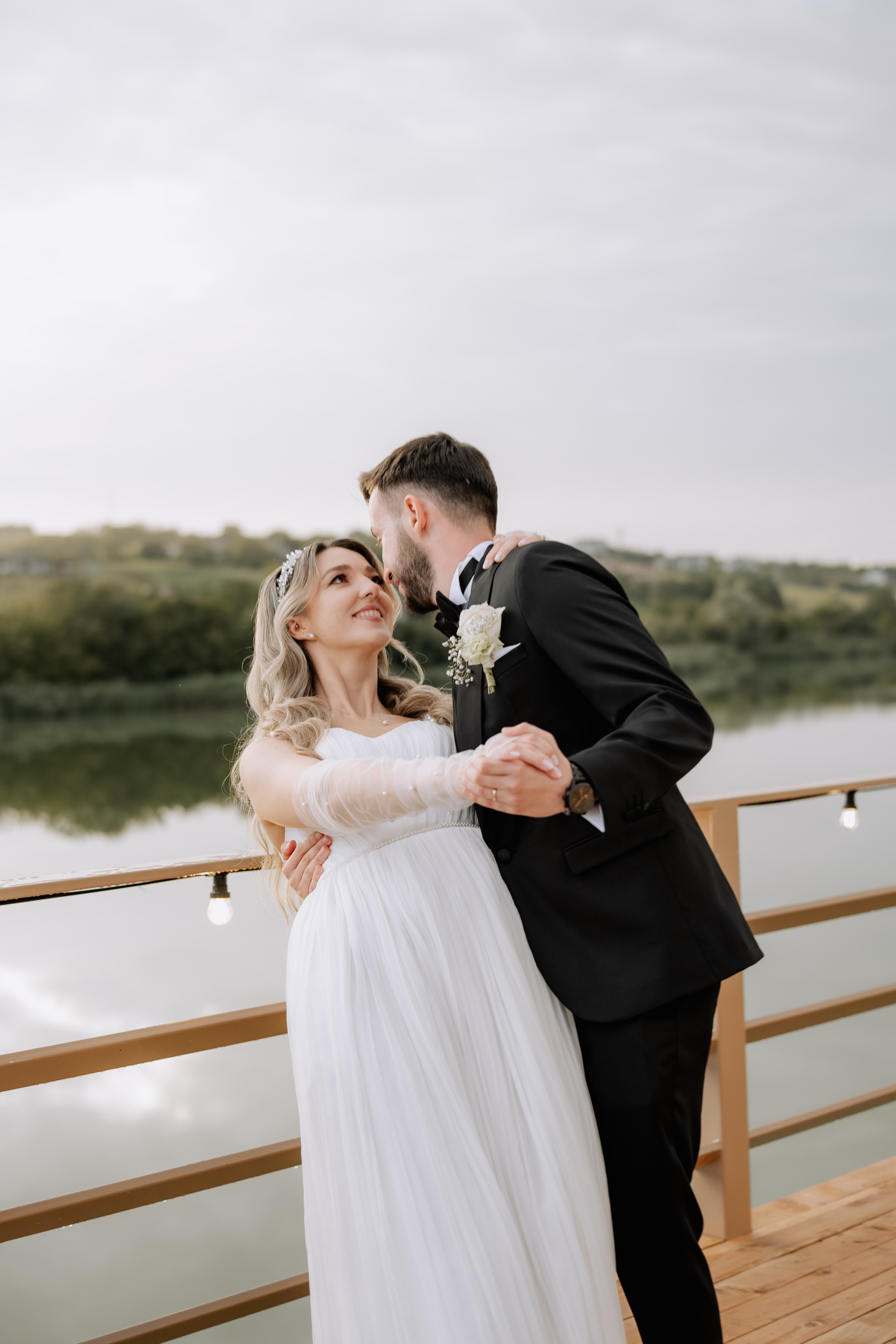 Madalina + Cosmin | Wedding day. Proud Vision Weddings | Wedding Photography & Film — Servicii profesionale Foto Video Nunta Iasi