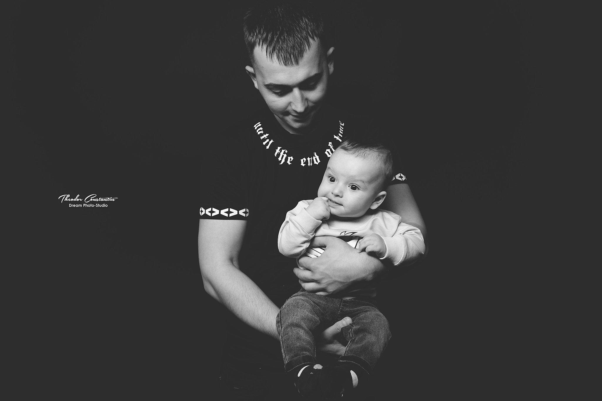 Studio. Dream Studio Galați – ședințe foto profesionale pentru familie, portrete și evenimente