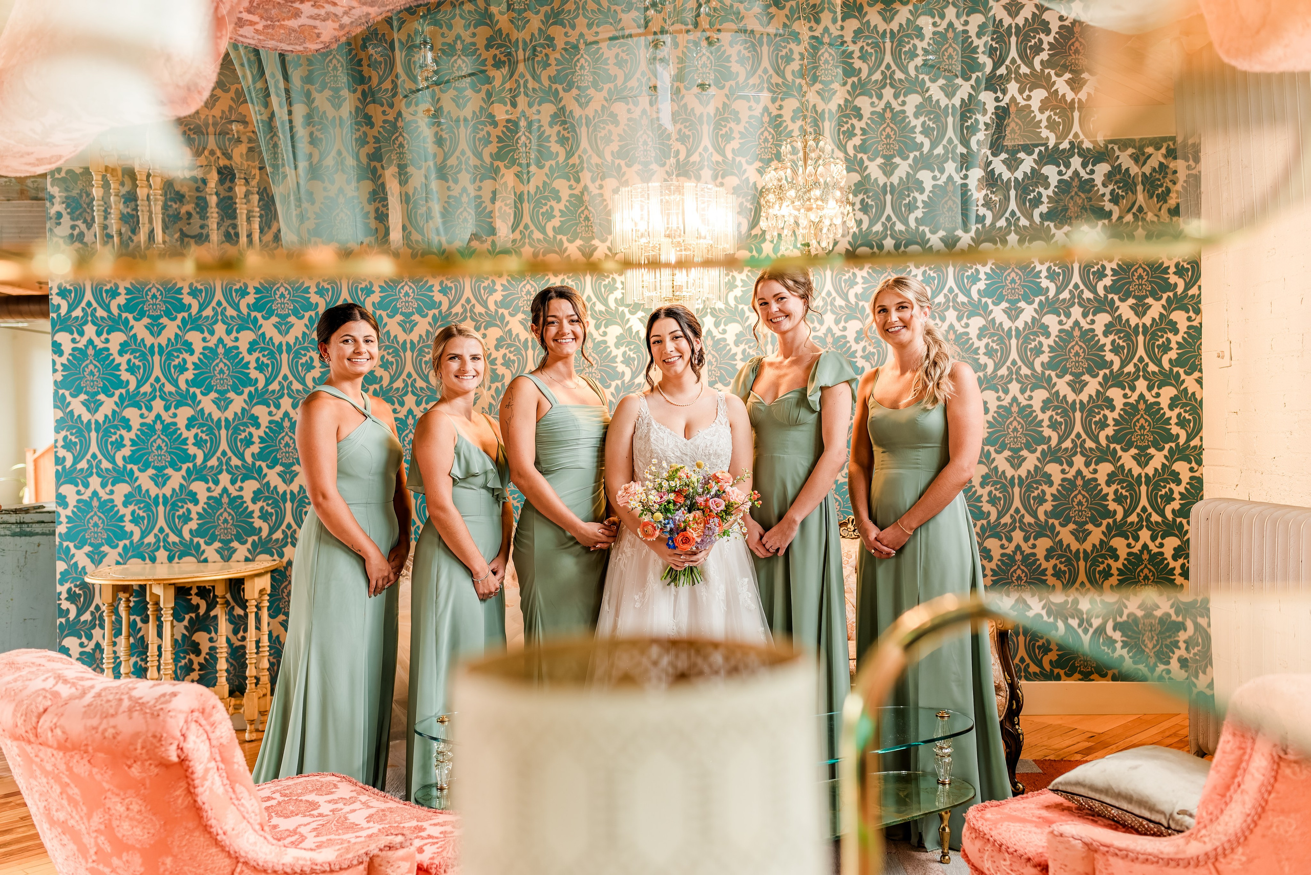 Bold & Eclectic Wedding at The Cheney Place | Grand Rapids Wedding Photographer. Alexandria Danielle Photography | Fort Wayne & Indianapolis Wedding Photographer