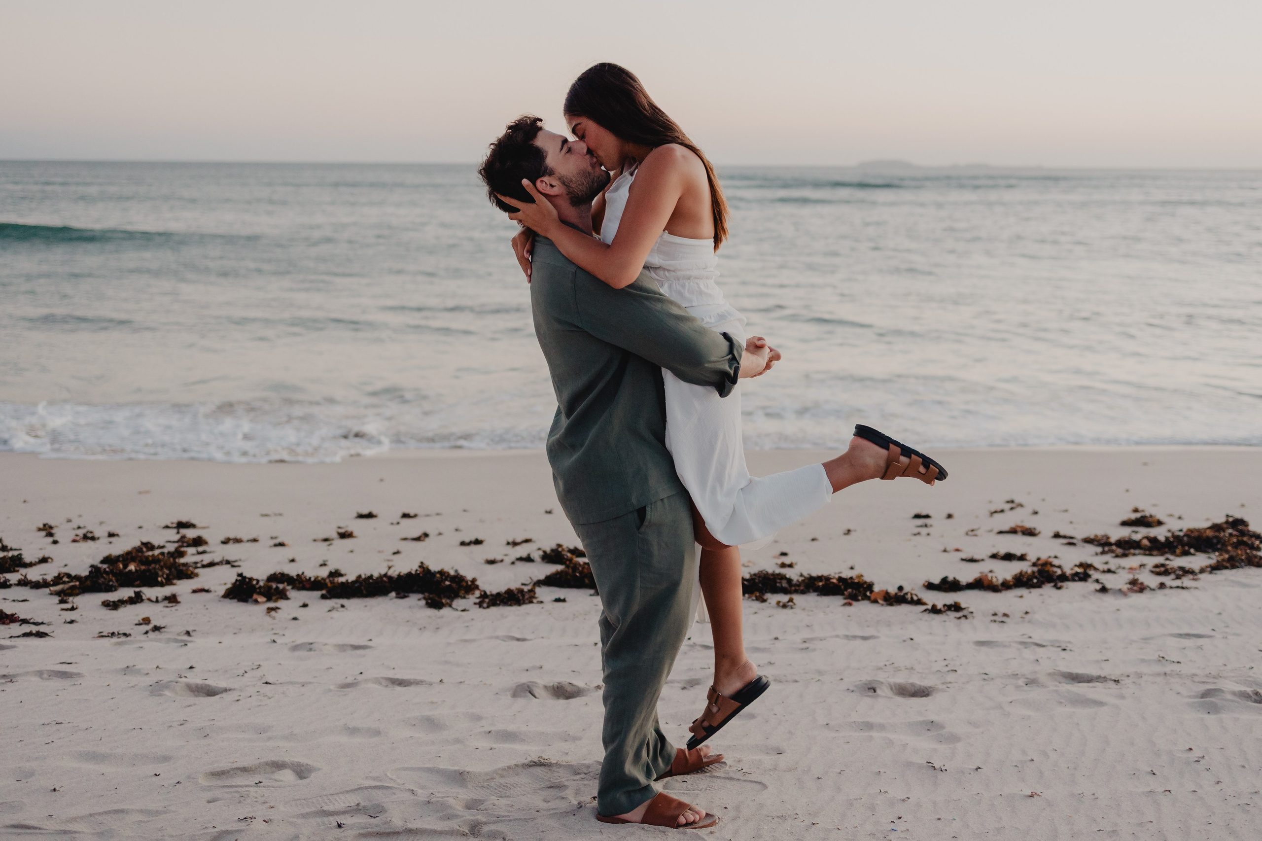 Punta Mita Engagement Session: Love Framed by the Pacific
