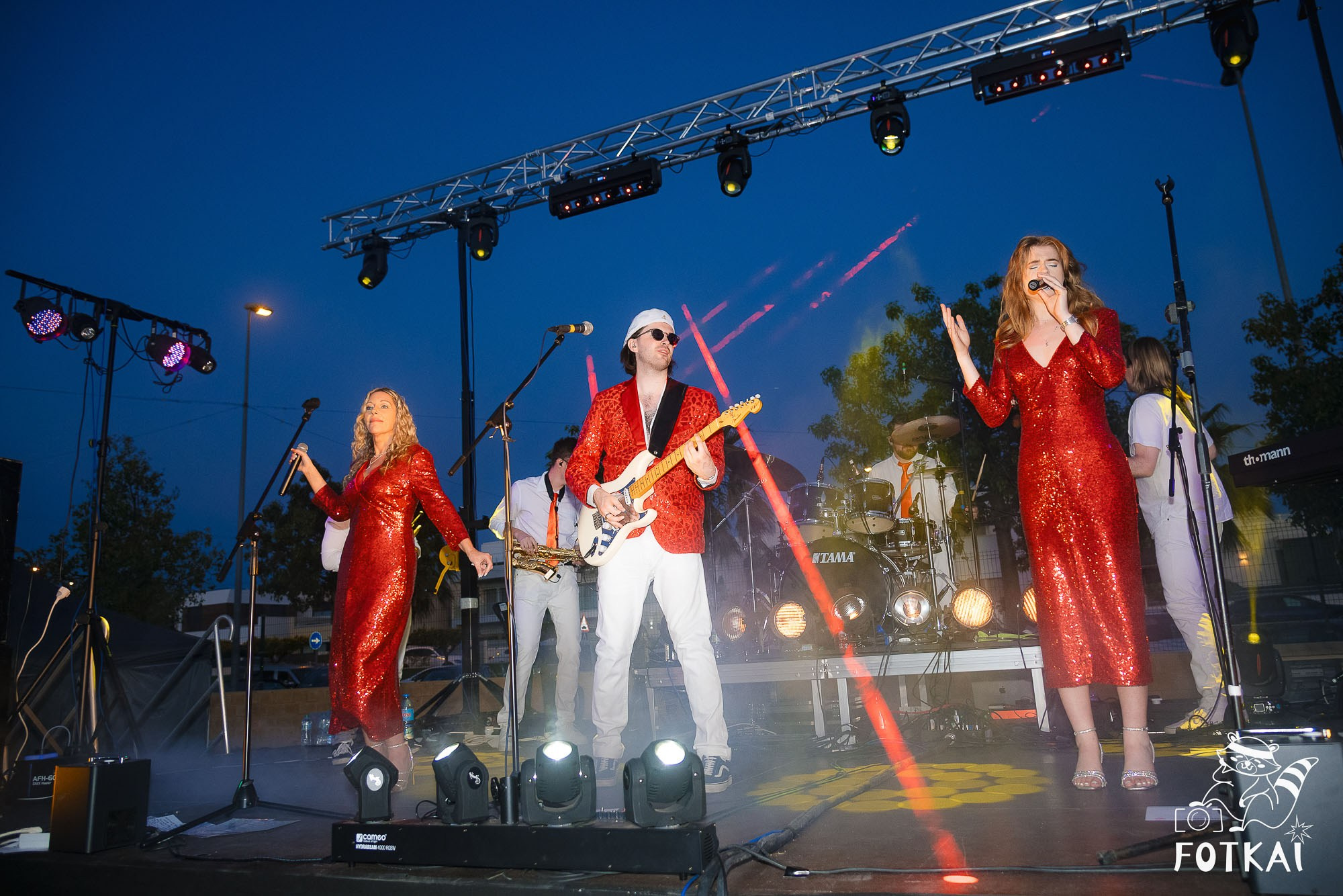 Good Times, tributo a Nile Rodgers & Chic en Benijófar — Fotos del evento 2026 | FOTKAI