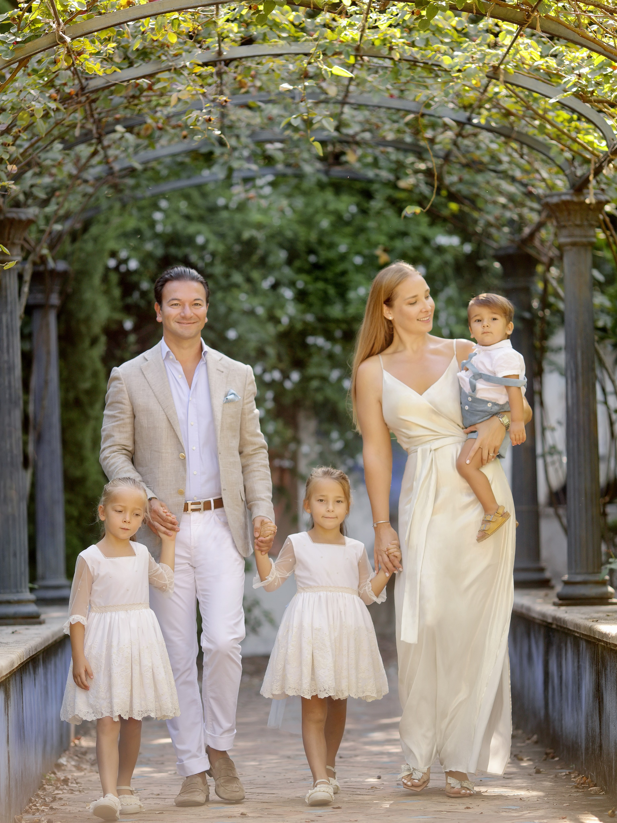 Foto de familia. Fotógrafo de bodas. Fotografía de retrato. Fotógrafo Alicante, Madrid